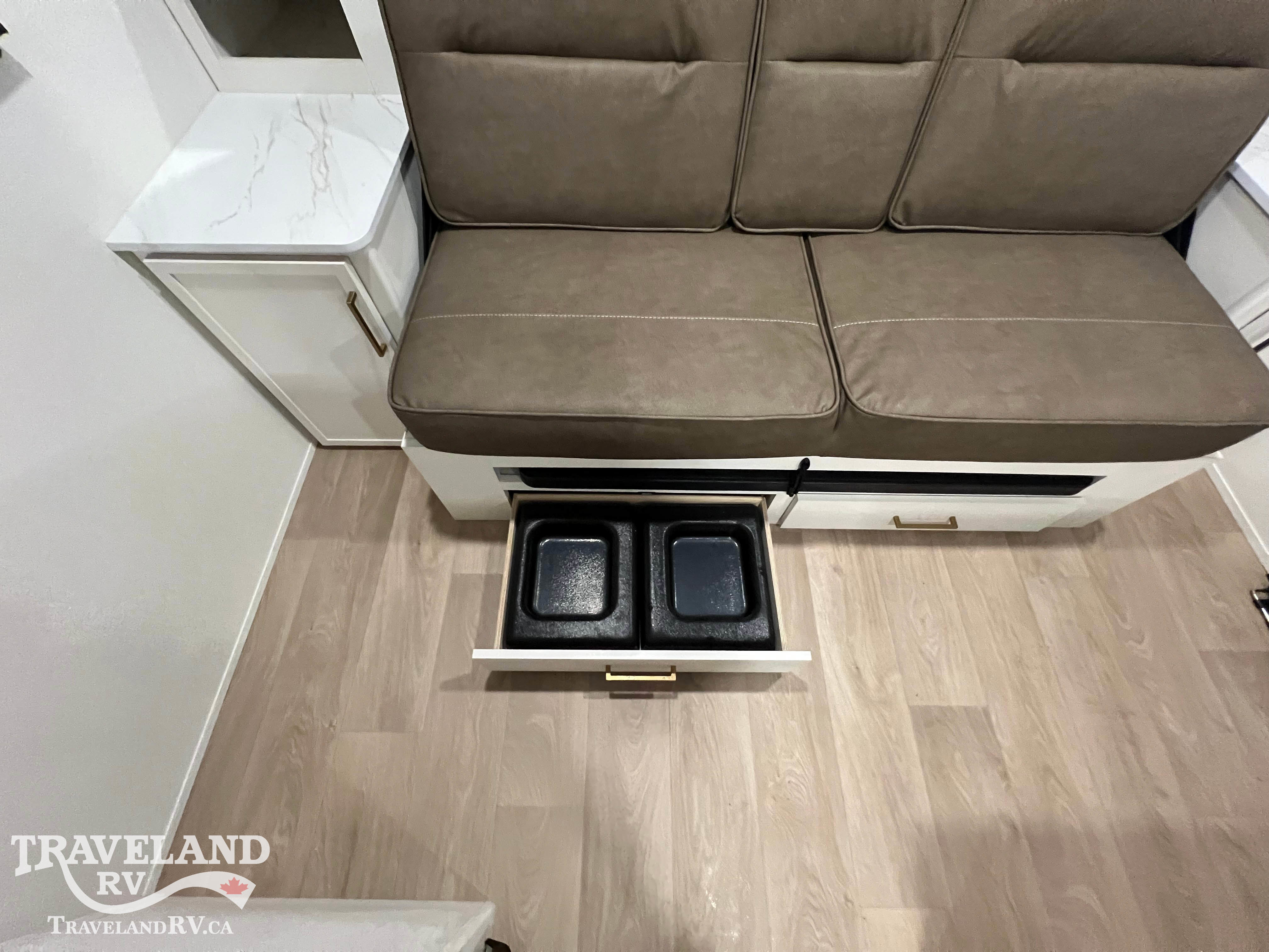 2026 Grand Design Transcend ONE 151RB - Image 12