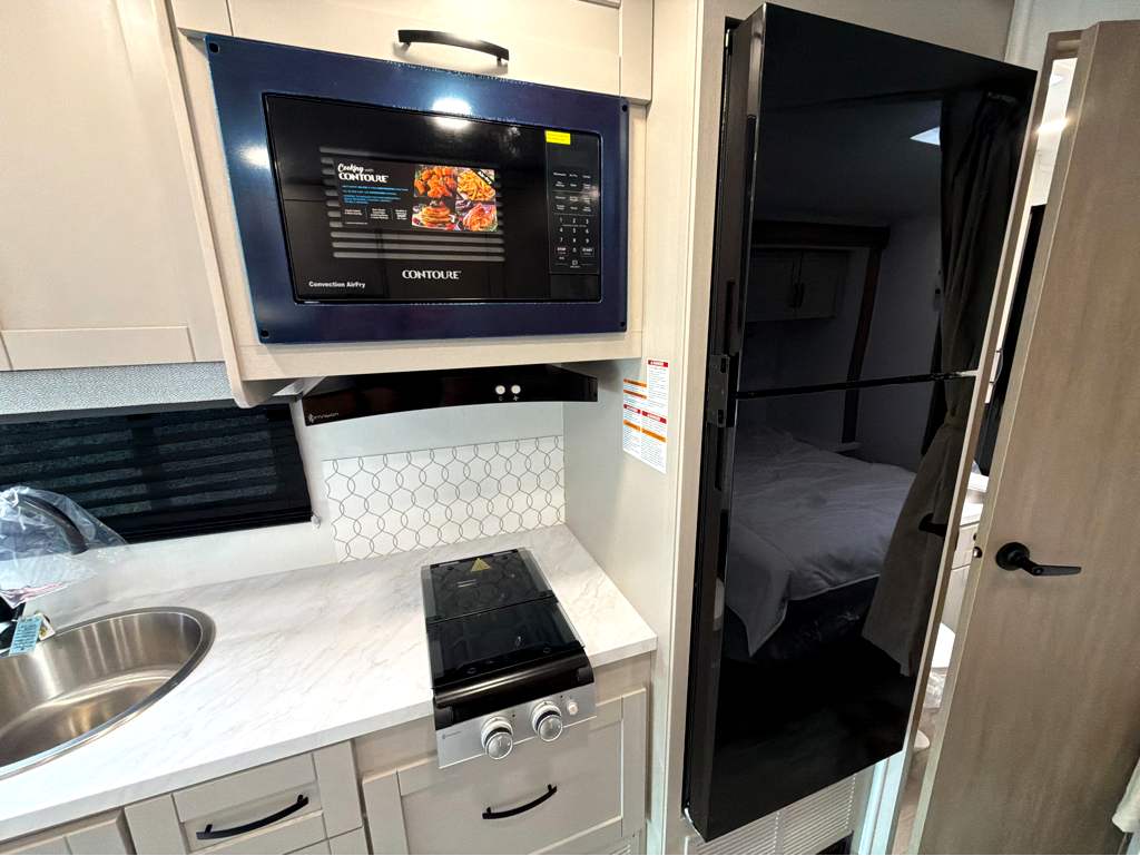2027 ENTEGRA COACH ODYSSEY SE 22C - Image 23
