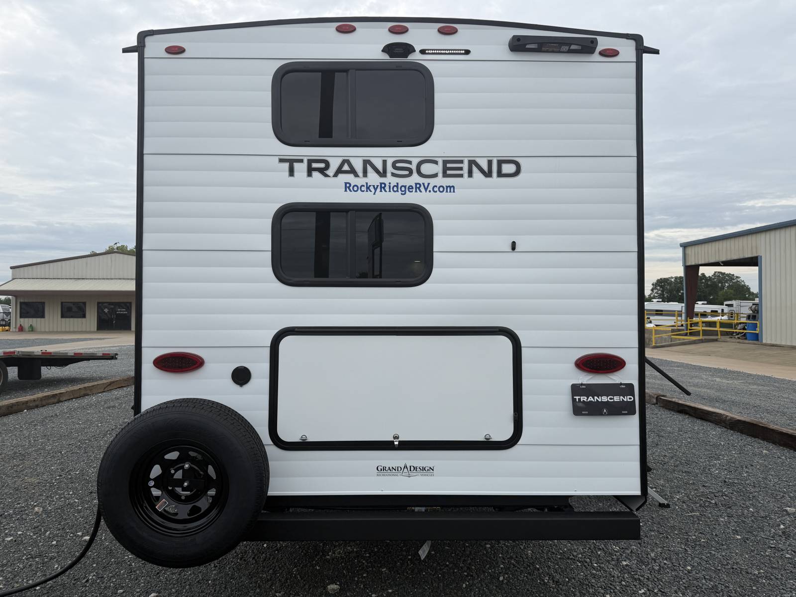 2026 Grand Design Transcend 265BHT - Image 6