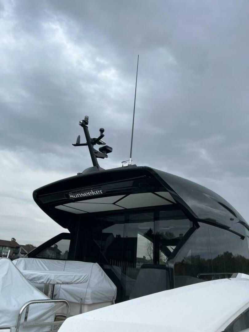 2026 Sunseeker 55 Predator - Image 17
