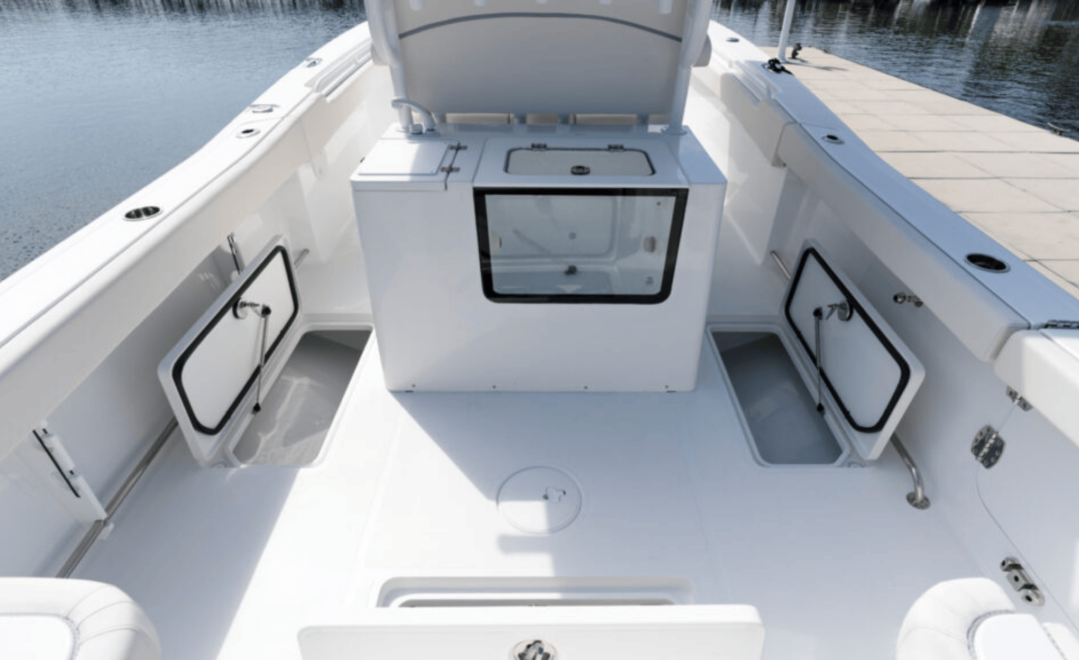 2027 Sea Hunt Gamefish 30CB - Image 8
