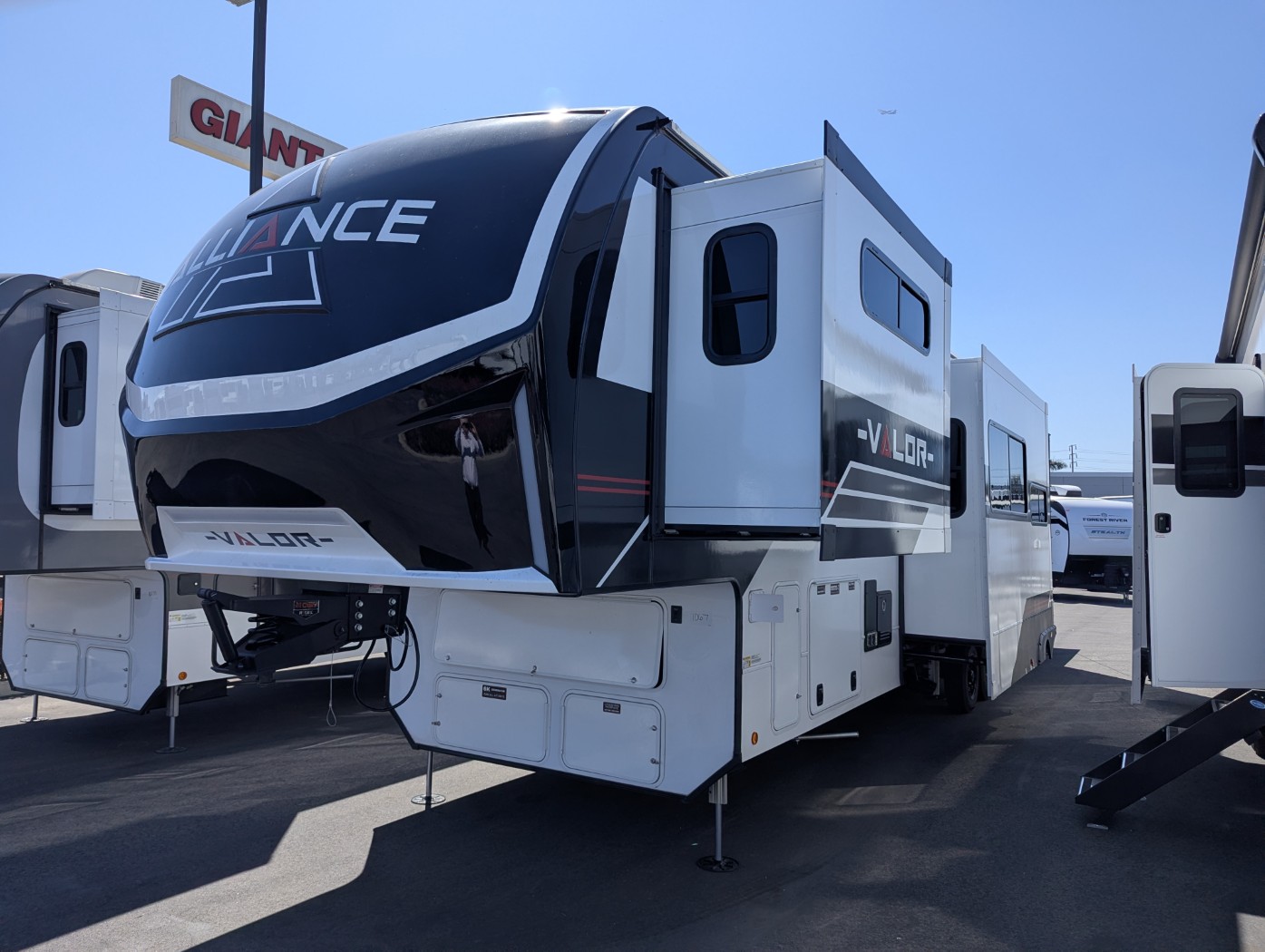 2026 Alliance RV Valor 37V11 - Image 3