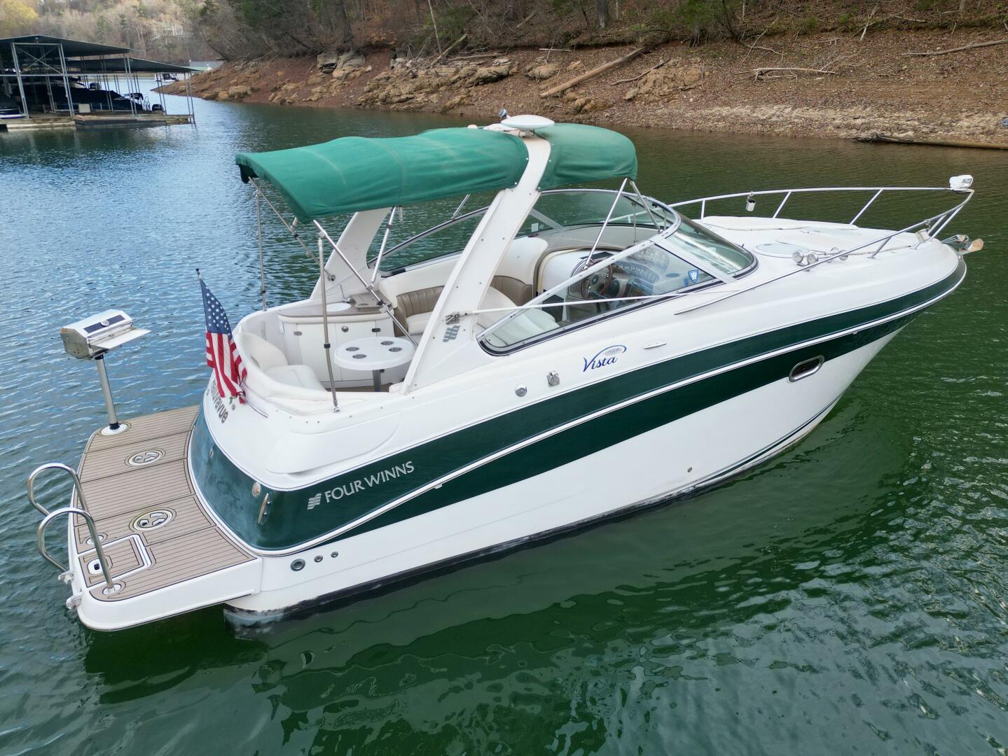 2004 Four Winns Vista 288 - Image 1
