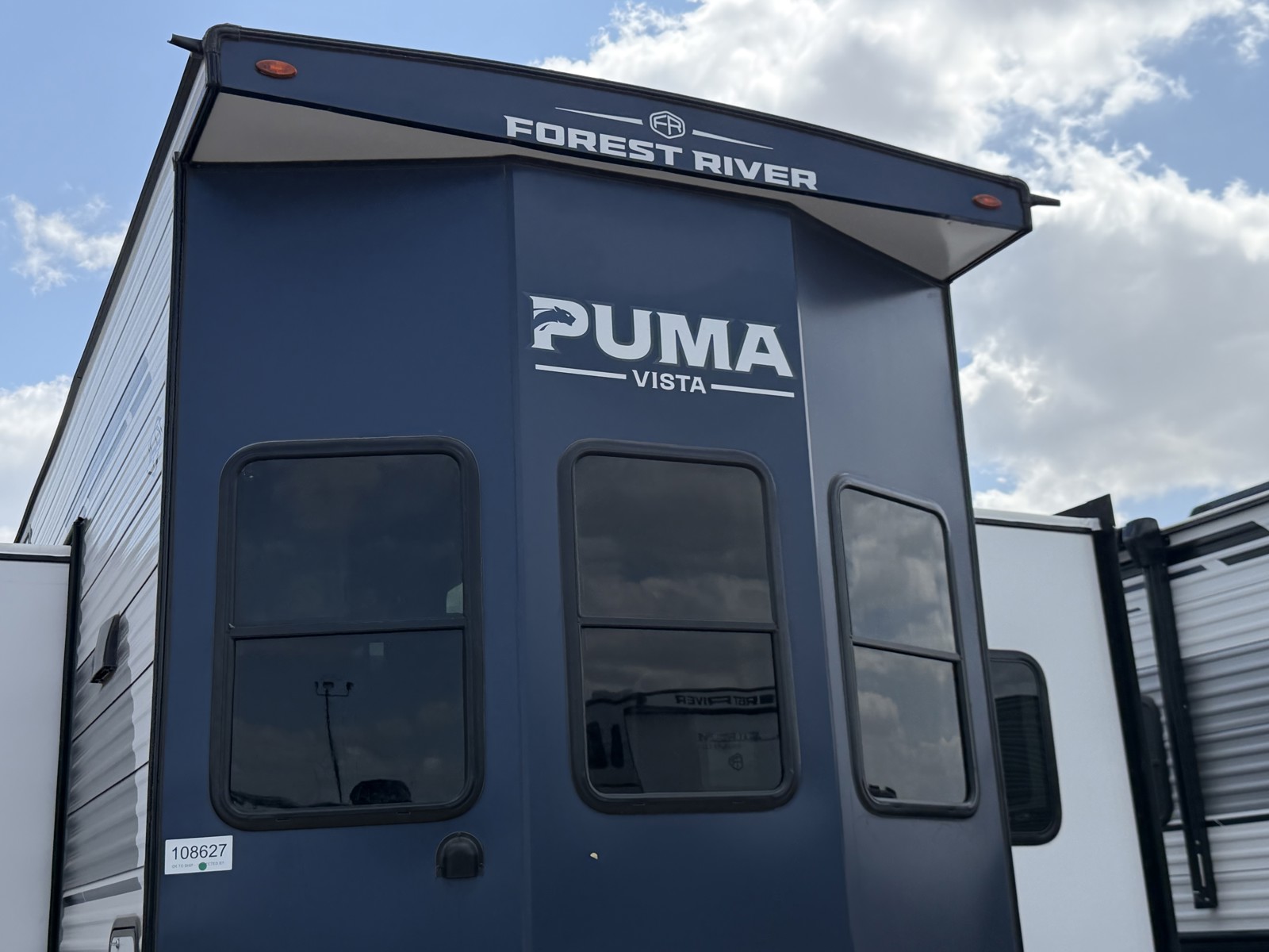 2026 PALOMINO 403LFT - Image 2