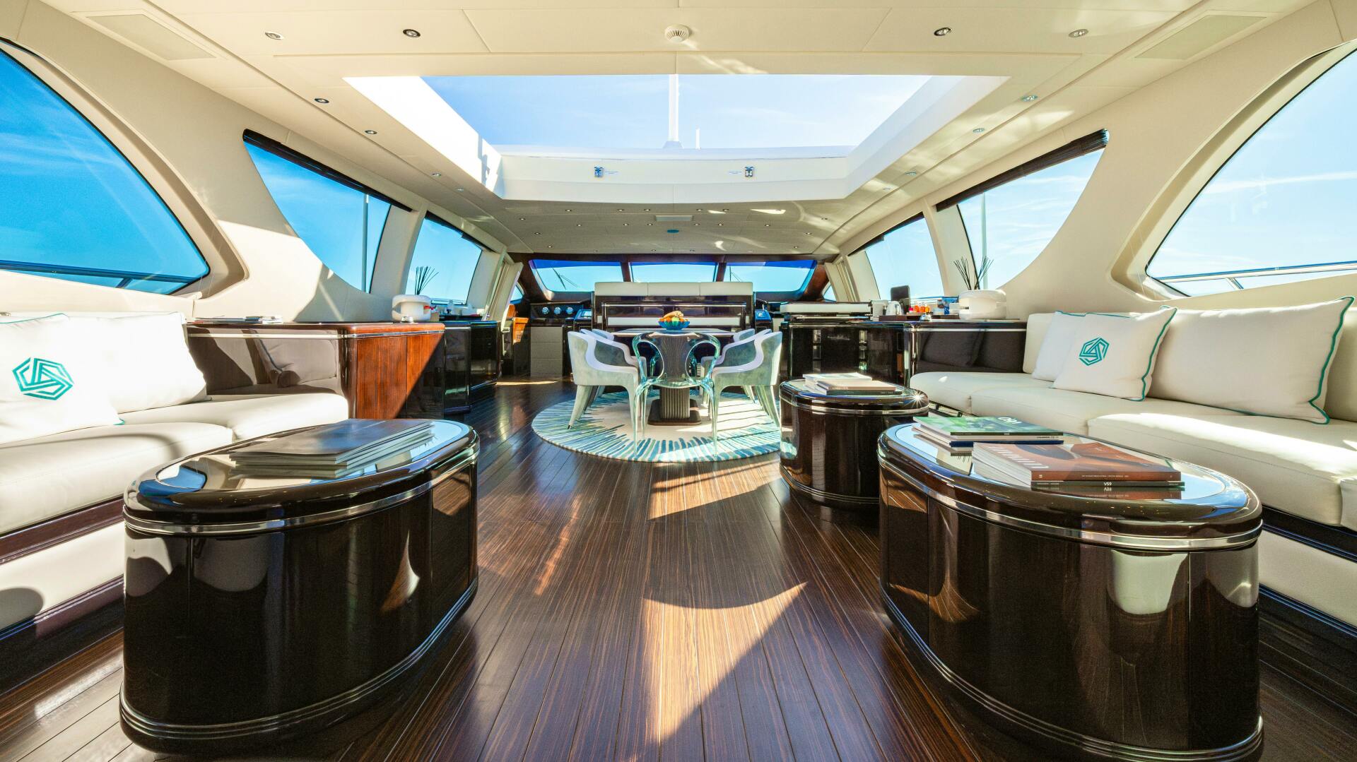 2007 Overmarine Mangusta 130 - Image 23