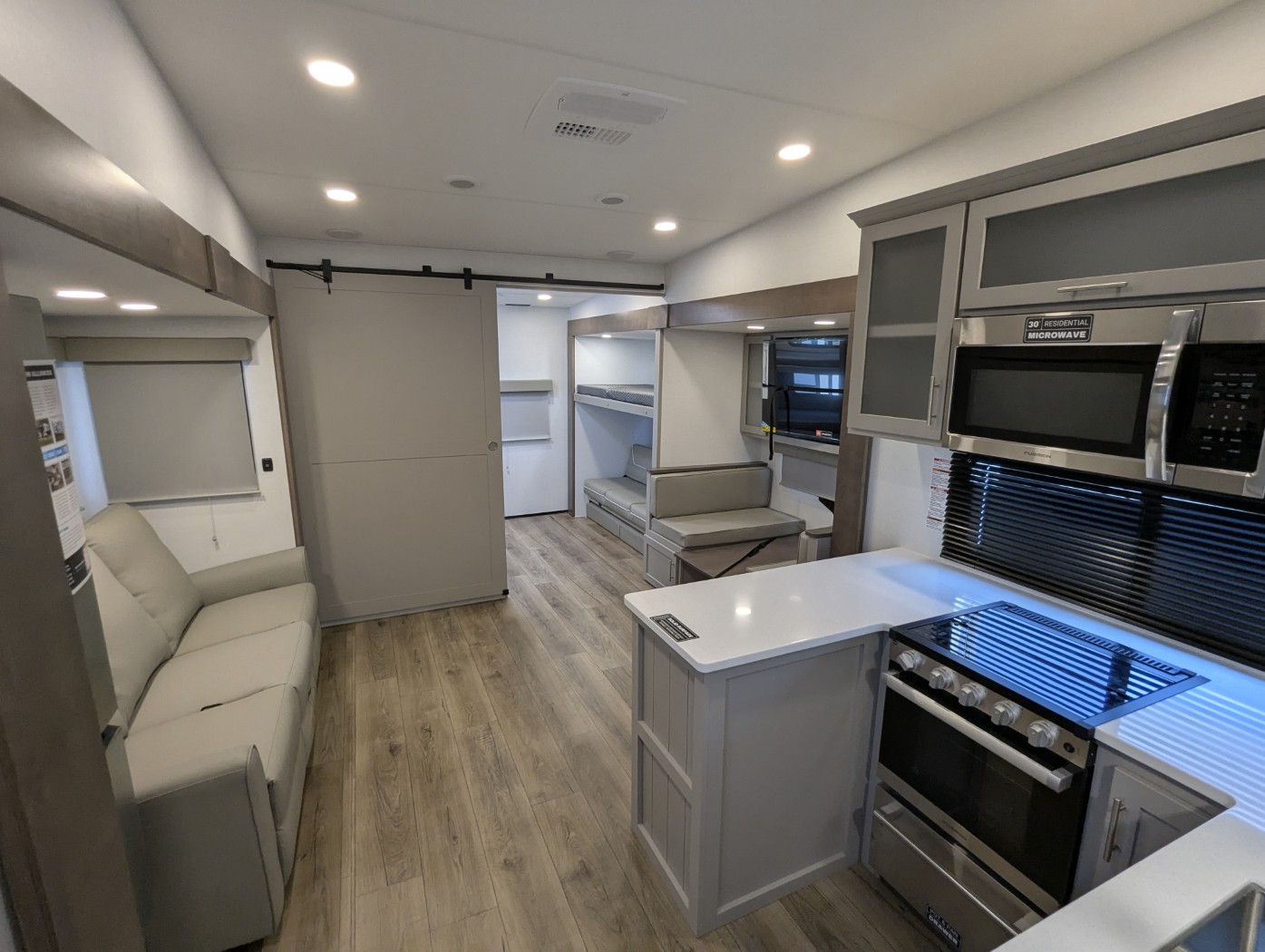 2026 Alliance RV Avenue 30BH - Image 14