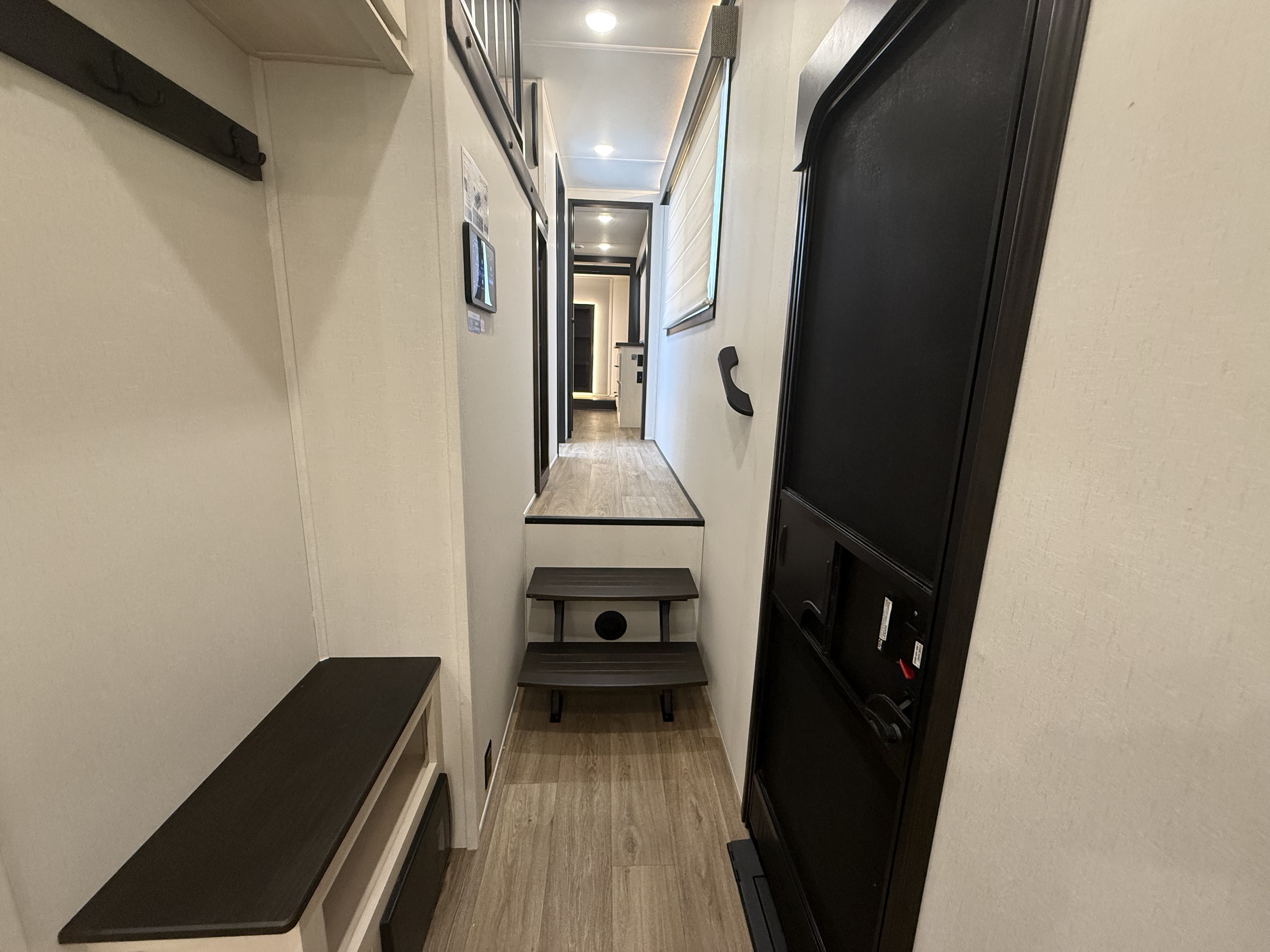 2027 Forest River Sabre 36FLX - Image 23