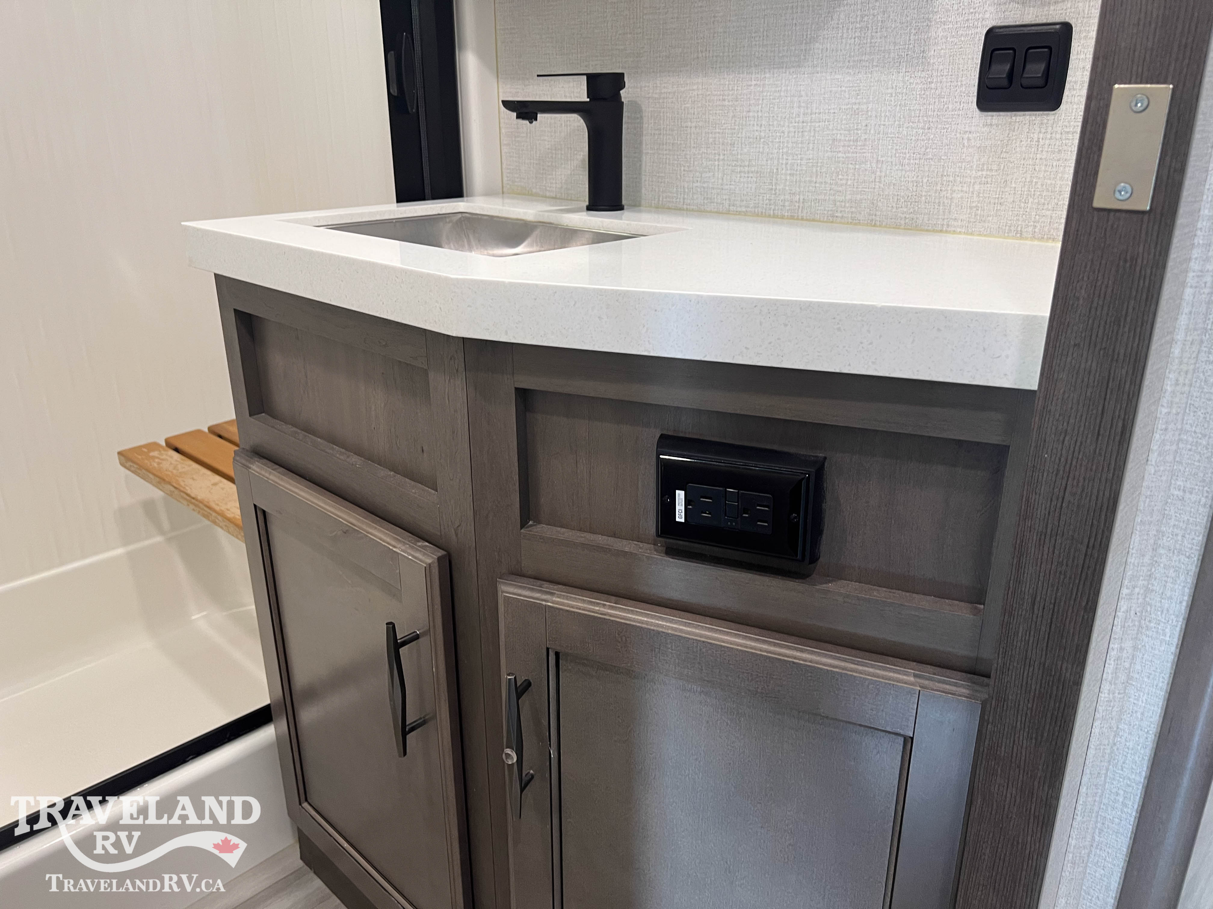 2024 Grand Design Solitude 310GK - Image 32