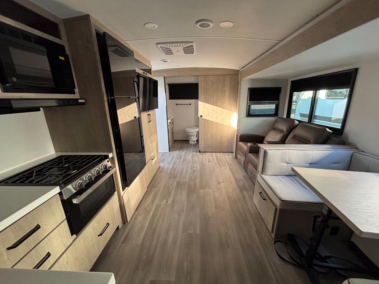2027 Grand Design Imagine 2600RB - Image 12