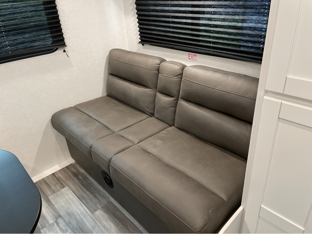 2026 Jayco Jay Flight SLX 210QB - Image 12