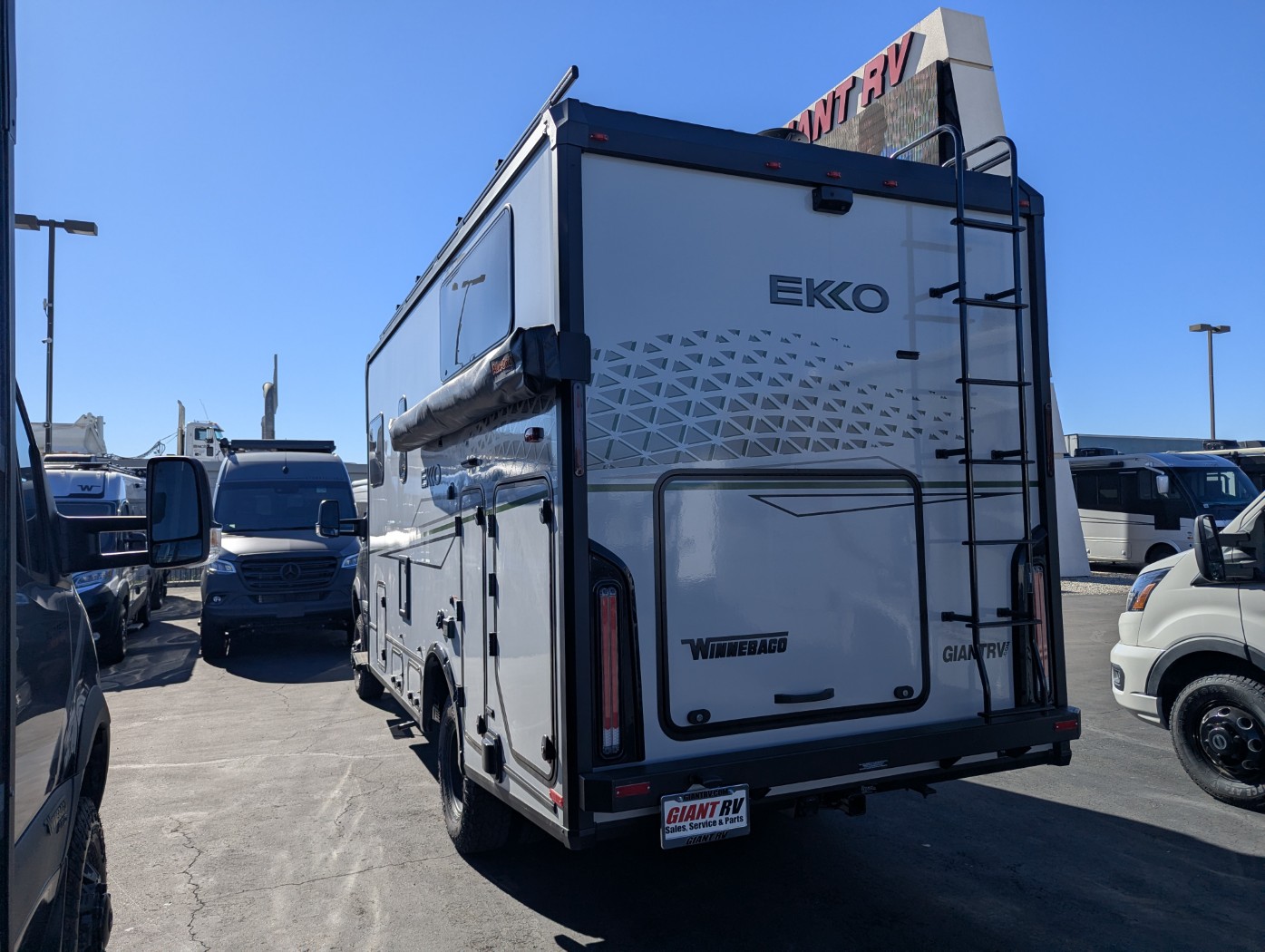 2026 Winnebago EKKO Sprinter 23B AWD - ATH EDITION - Image 6