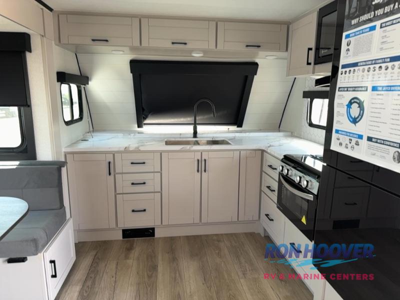 2025 JAYCO 26FK - Image 10