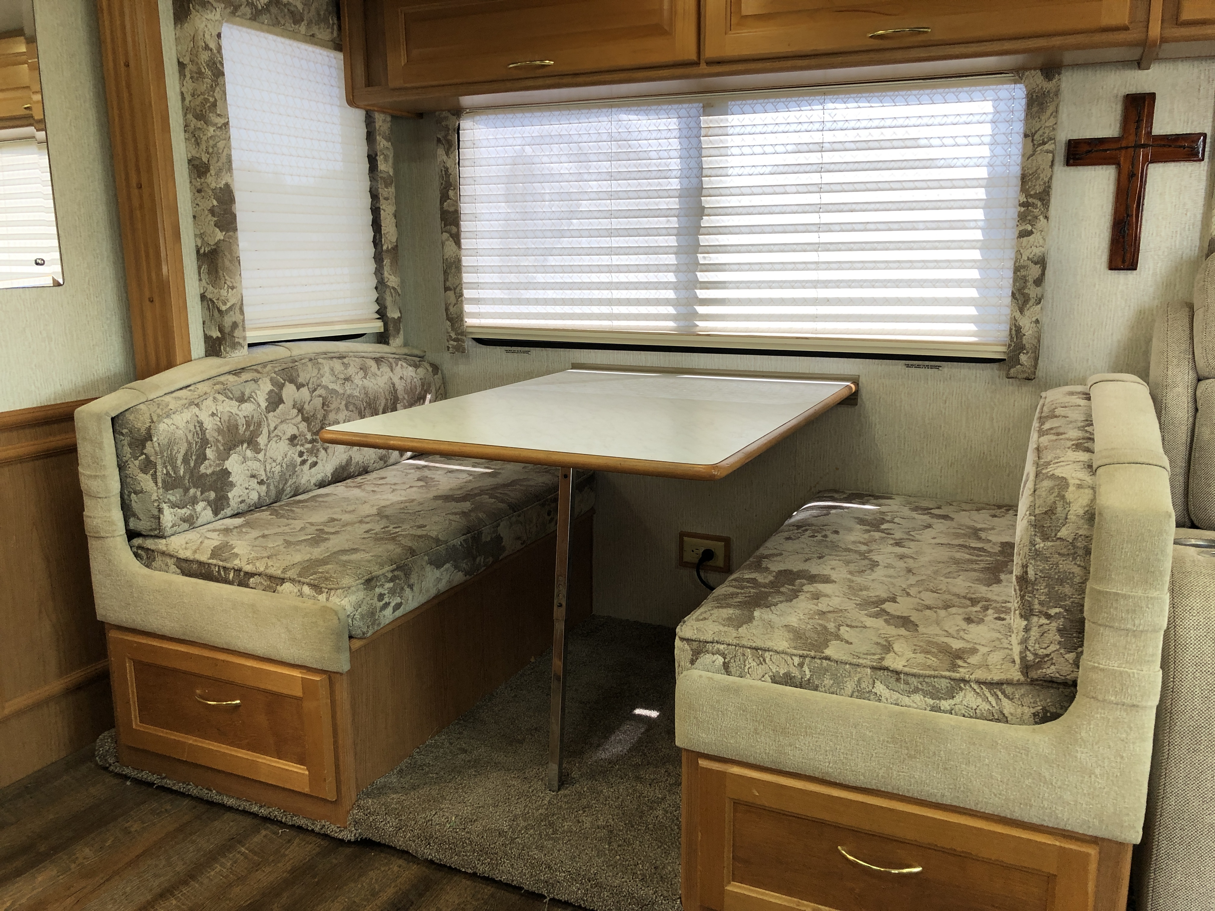 1999 FLEETWOOD SOUTHWIND 34N - Image 18