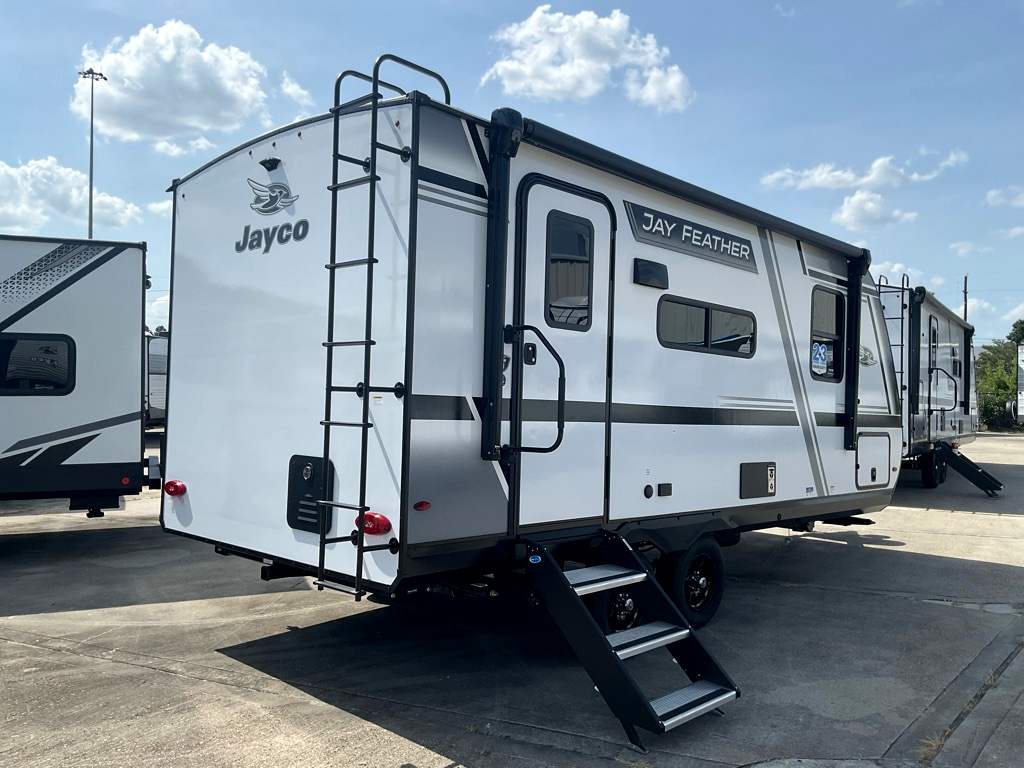 2027 JAYCO Jay Feather 18RBF - Image 25