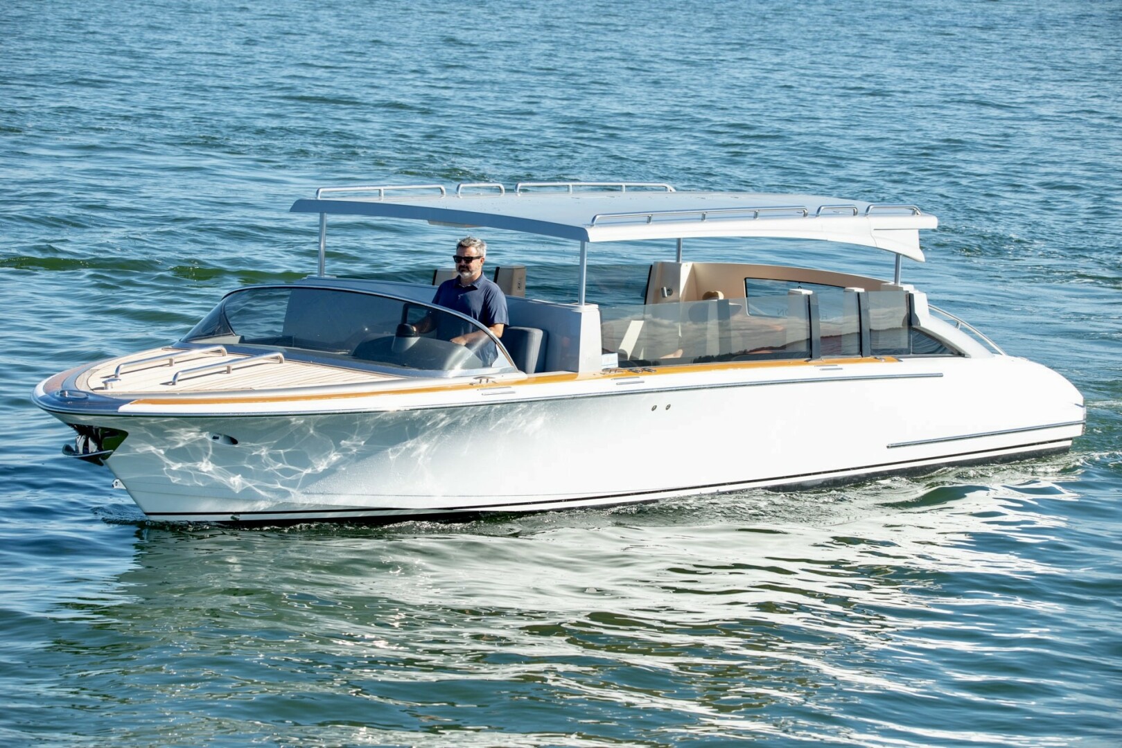 2016 Hodgdon Yachts Venetian Limo - Image 1