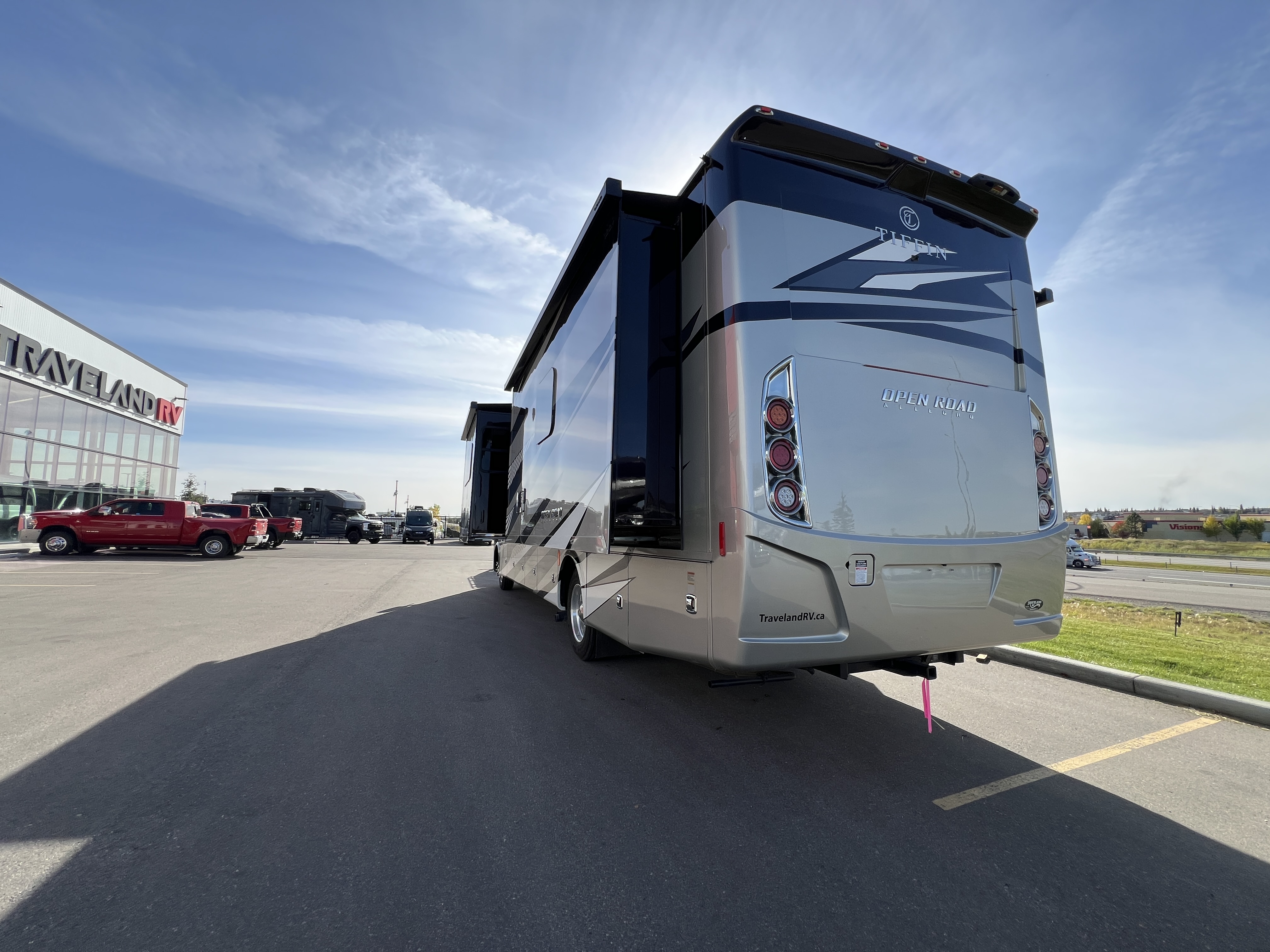 2025 Tiffin Open Road Allegro 34 PA - Image 8