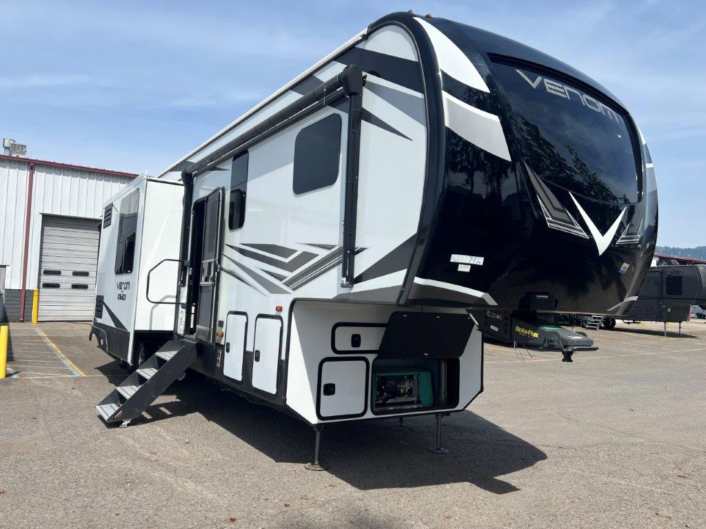 2022 KZ RV Venom V4113TK - Image 1
