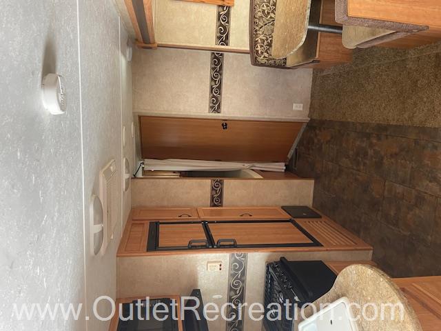 2011 Keystone Sprinter 26BH - Image 7