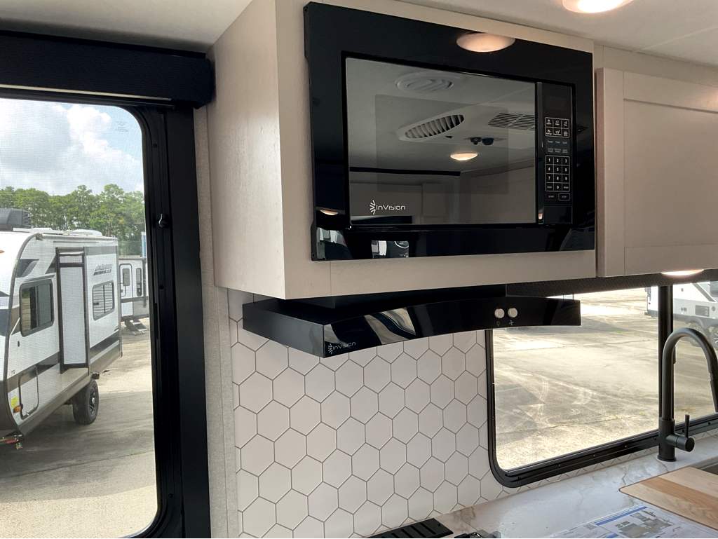 2026 JAYCO Jay Feather 30 RKB - Image 6