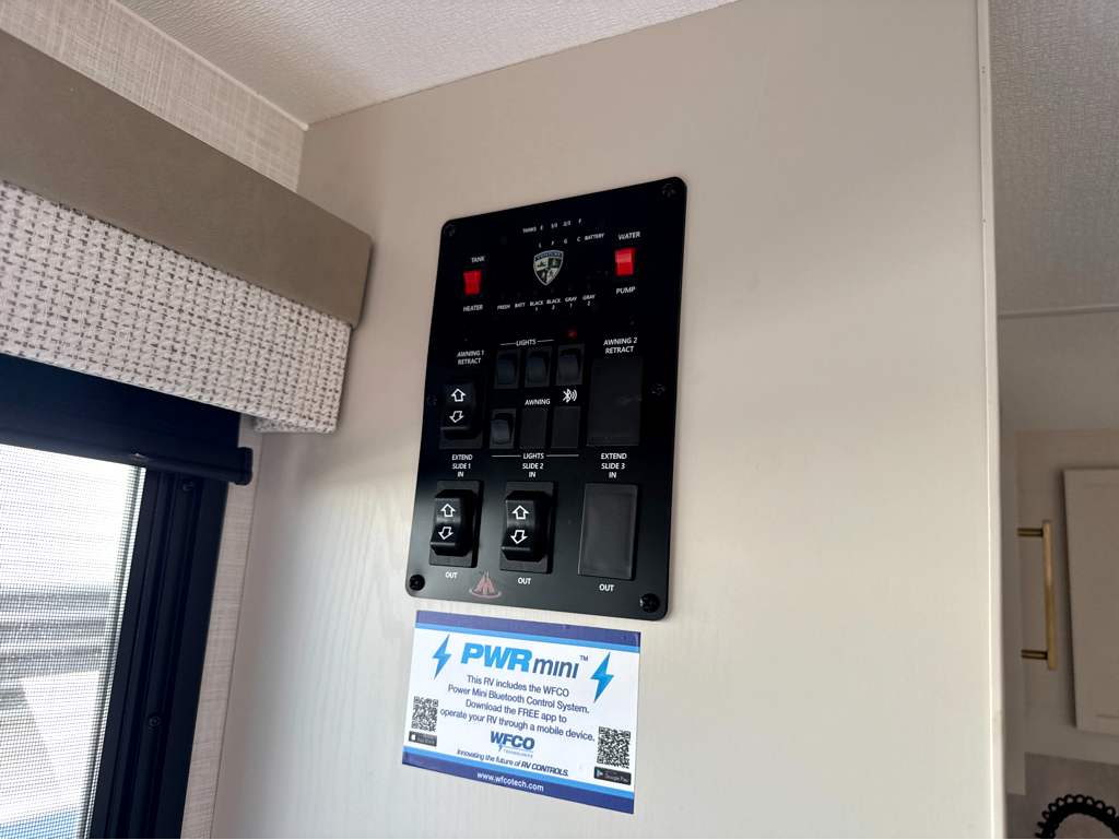 2027 VENTURE RV STRATUS 282VFD - Image 12