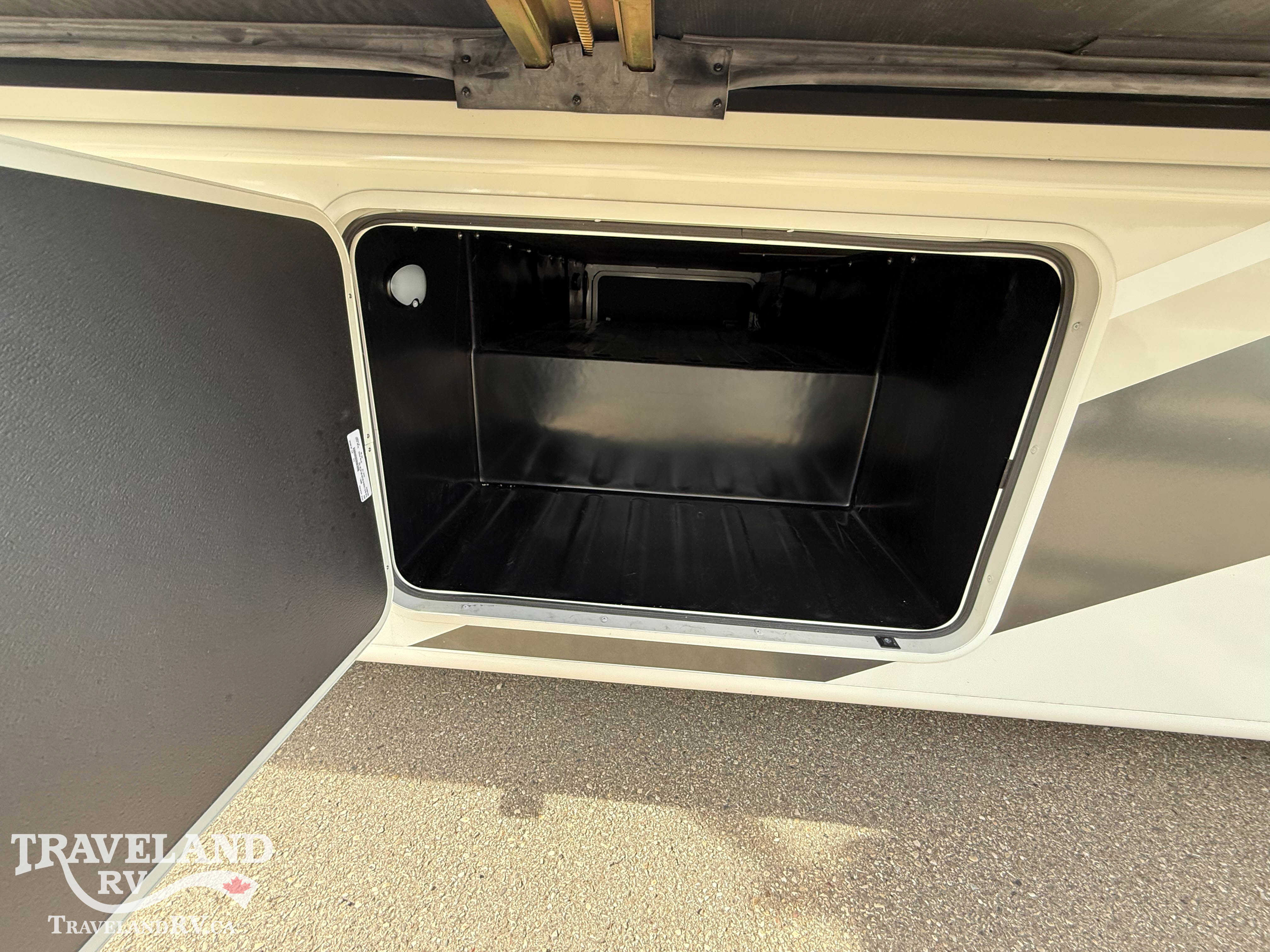 2026 Entegra Coach Vision 29S - Image 7