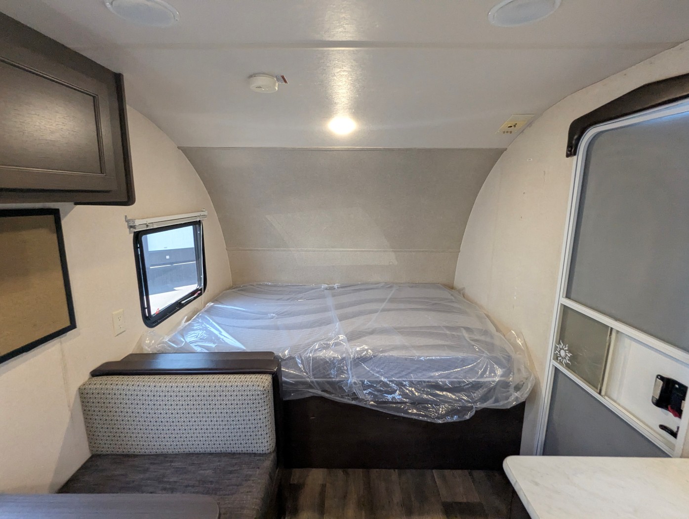 2018 Forest River EVO 177BH - Image 24