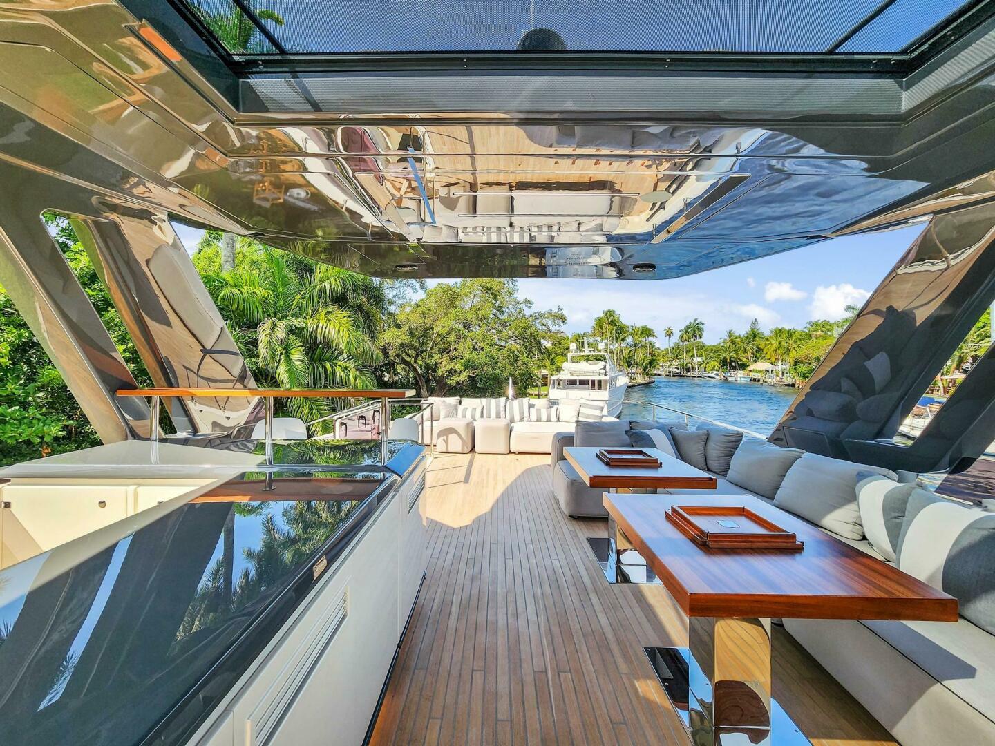 2021 Ferretti Yachts 850 - Image 21