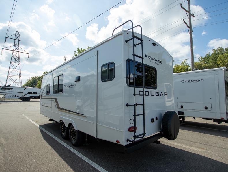 2026 Keystone Cougar Half-Ton 22MLS - Image 3