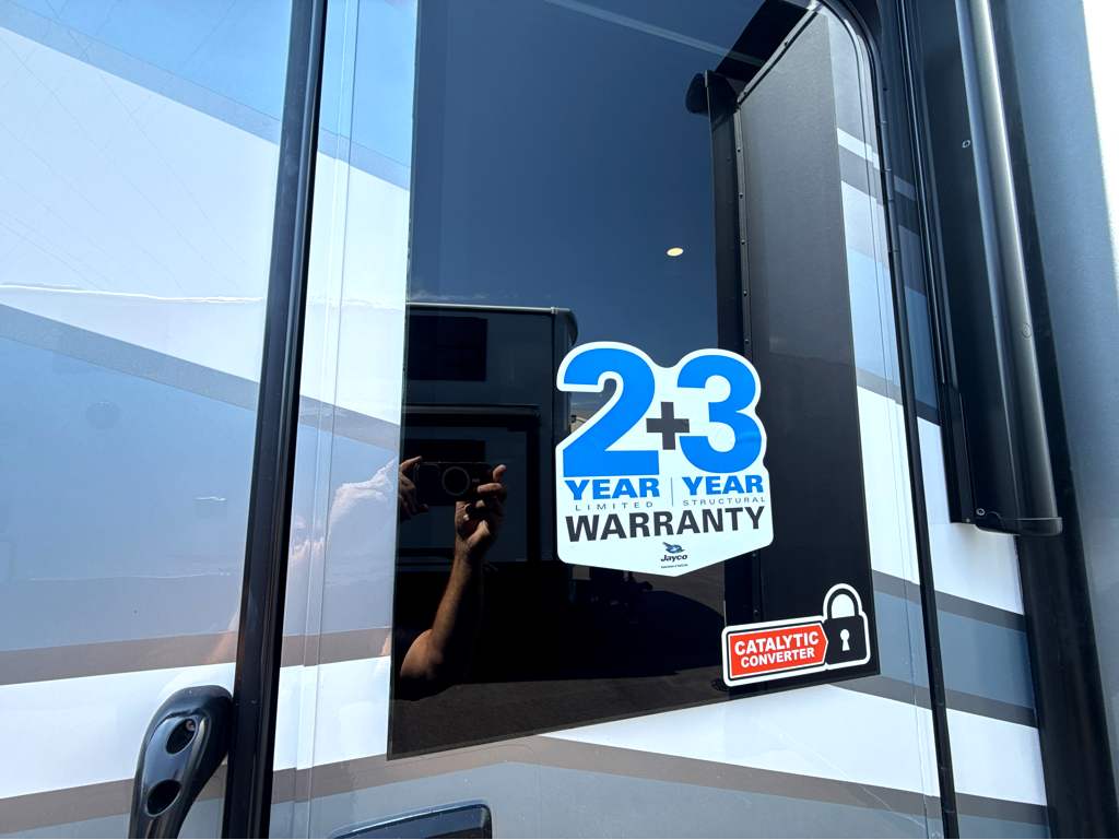 2027 JAYCO PRECEPT 31UL - Image 10