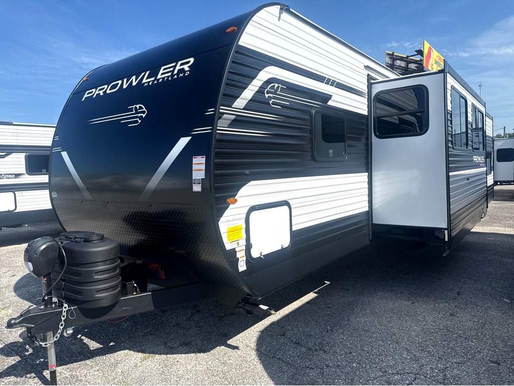 2027 HEARTLAND PROWLER 3202DSB - Image 2