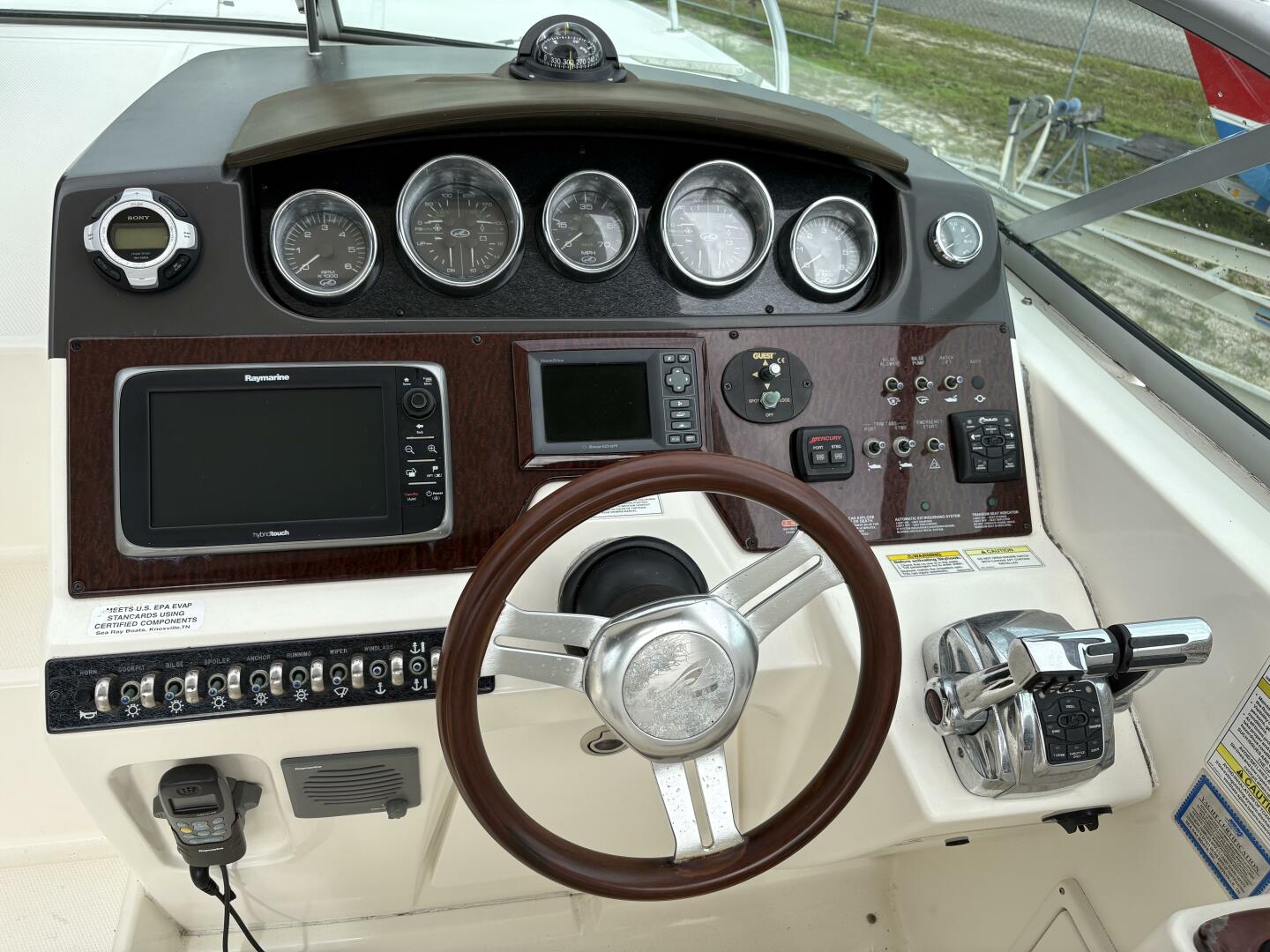 2012 Sea Ray 310 Sundancer - Image 13