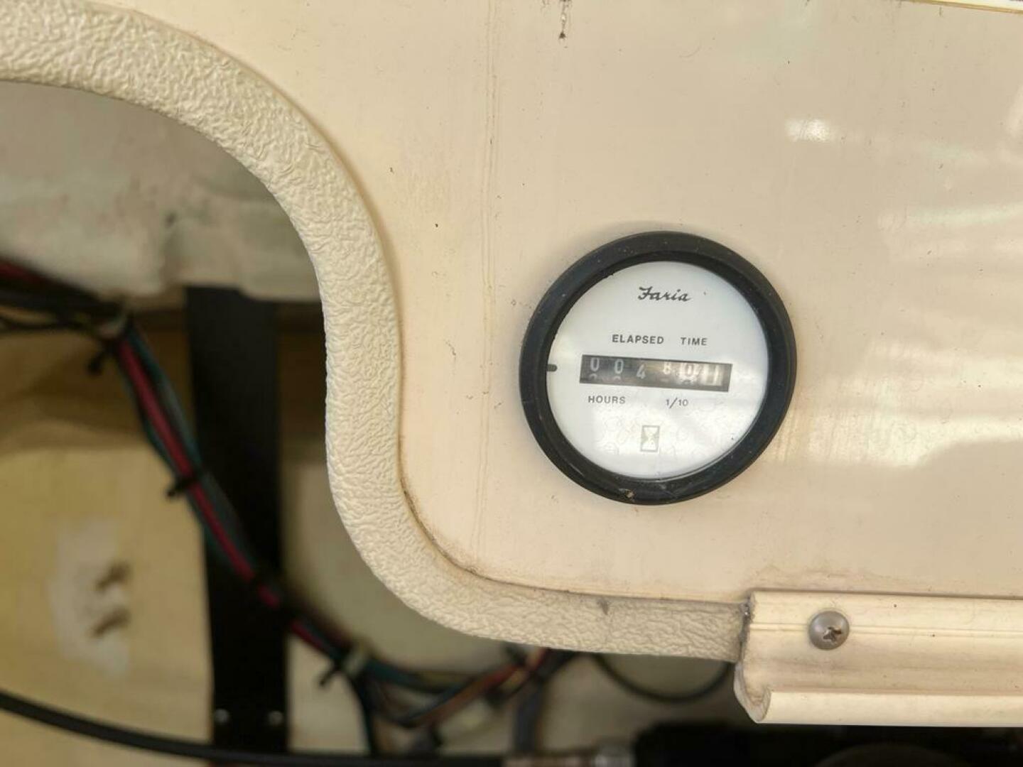 2005 Glastron GX235 - Image 10