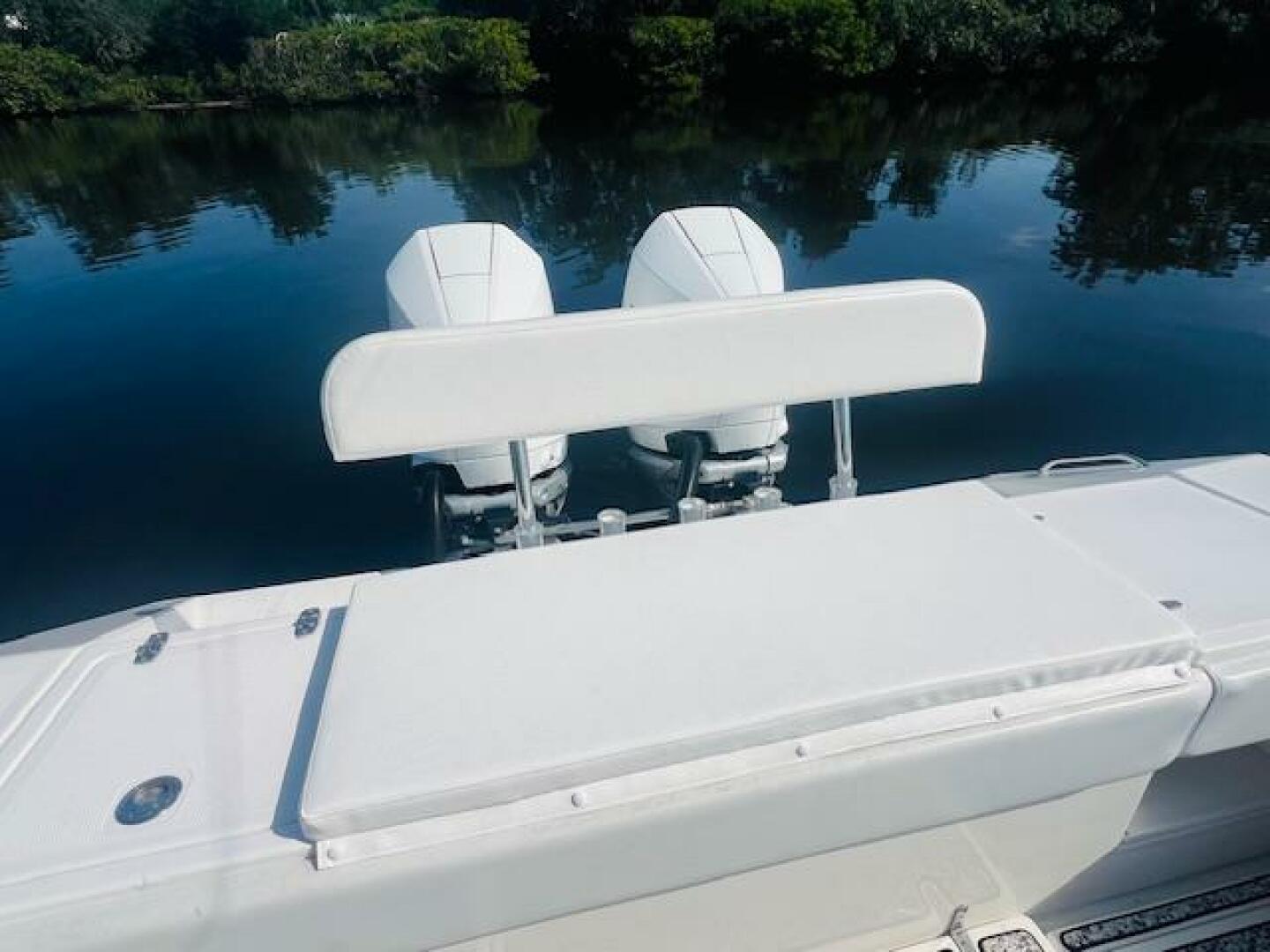 1999 Venture 34 Walkaround with Tower - Image 42
