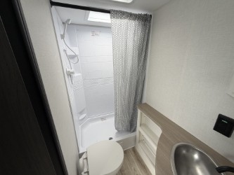 2027 VENTURE RV SIENNA 271VBH - Image 23