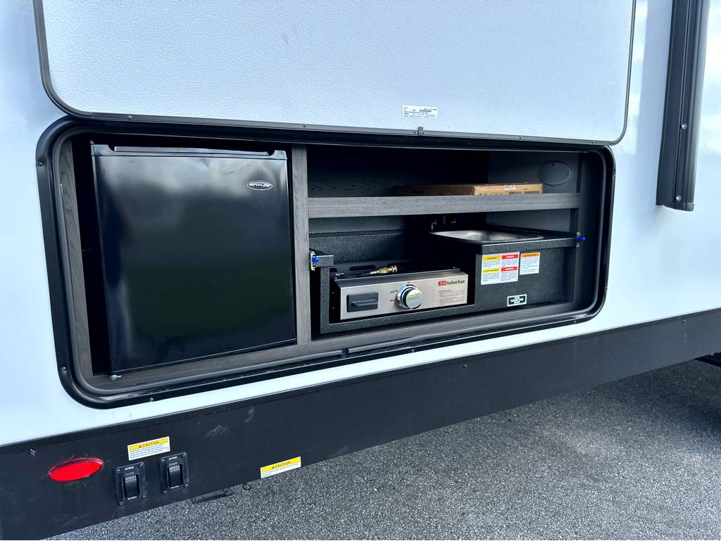 2027 VENTURE RV STRATUS 291VQB - Image 6