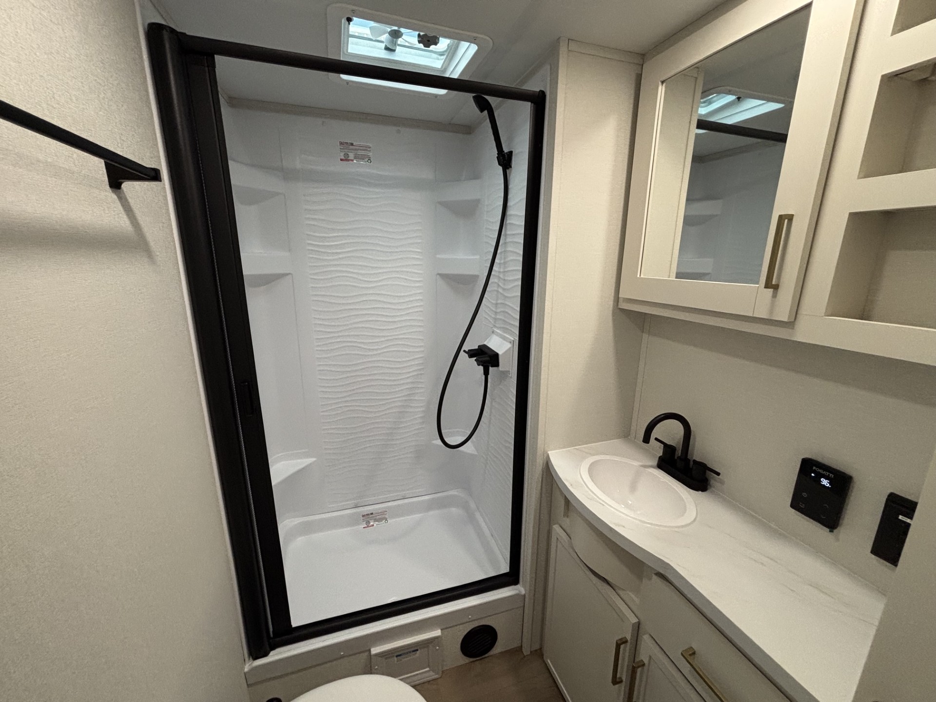 2027 Grand Design Transcend 315RKT - Image 19