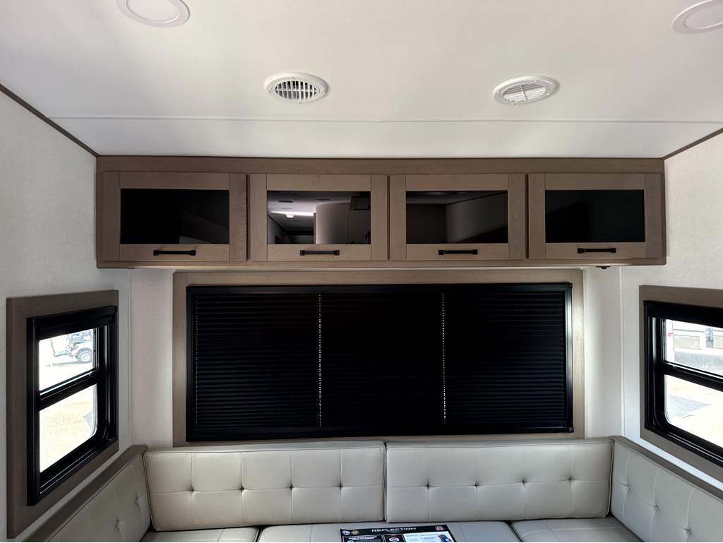 2027 GRAND DESIGN REFLECTION 324MBS - Image 19