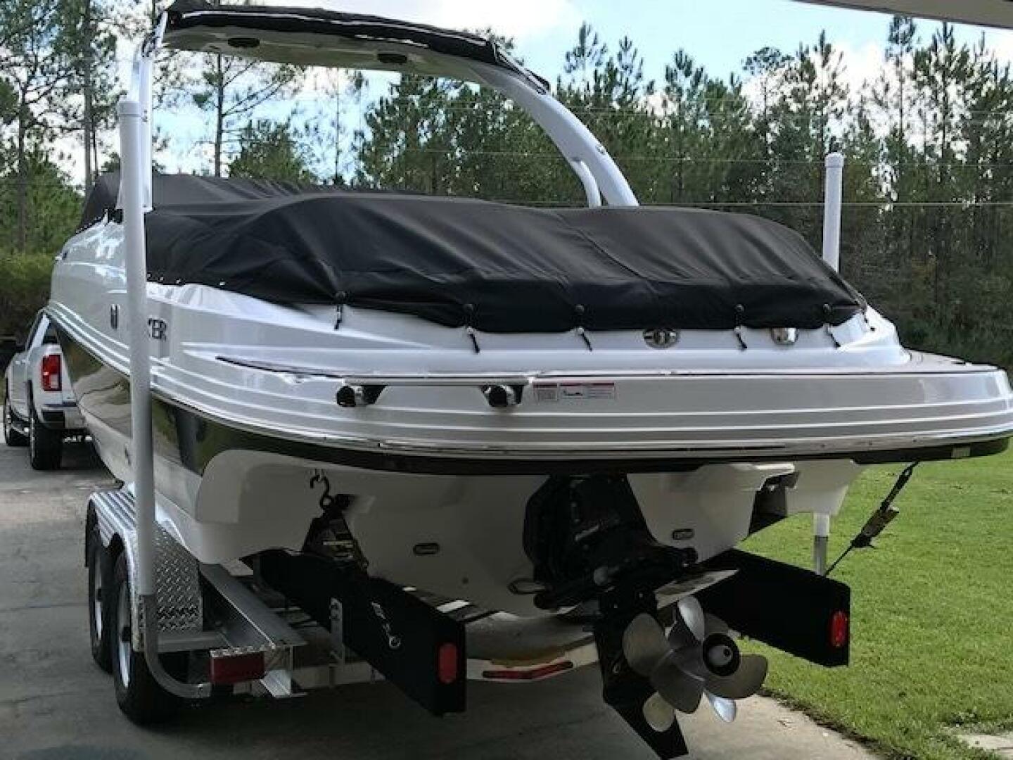 2018 Rinker 29QX - Image 22