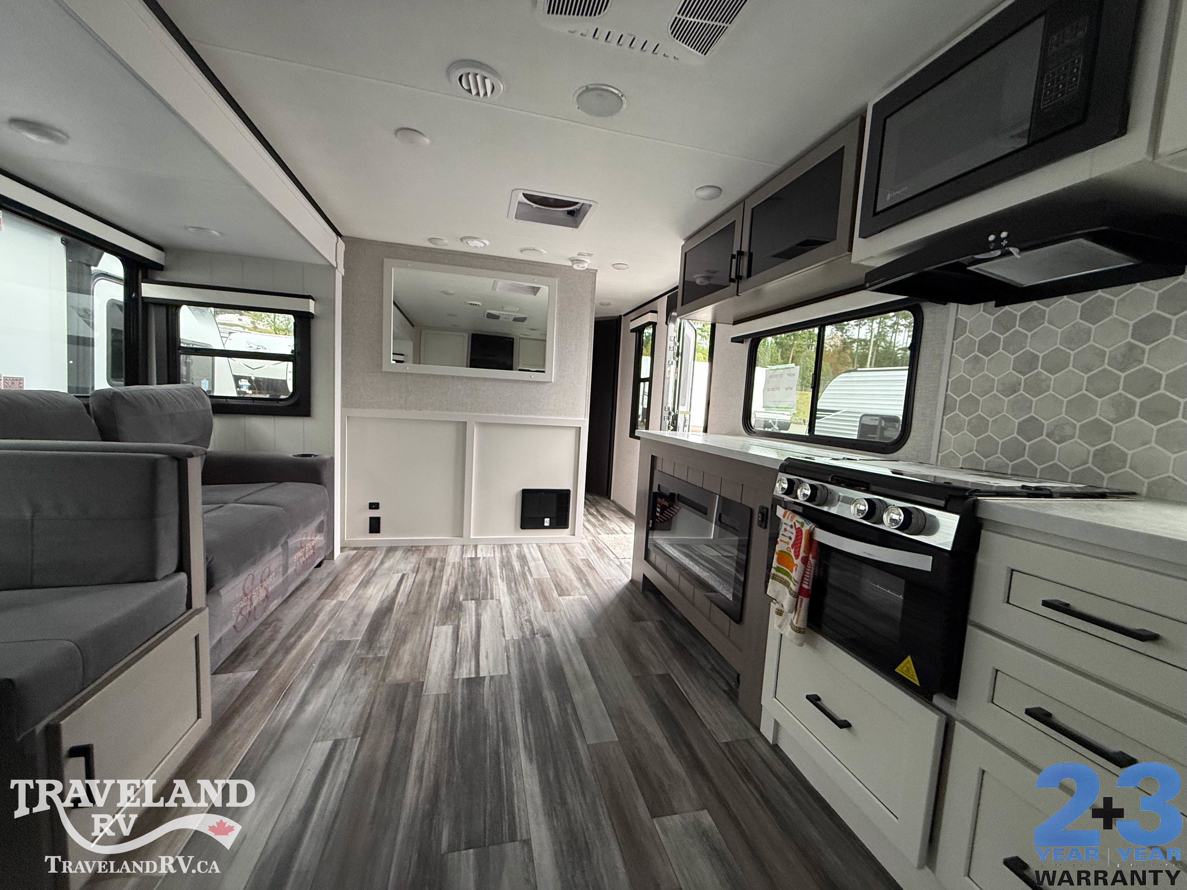 2025 Jayco Jay Feather 27RK - Image 7