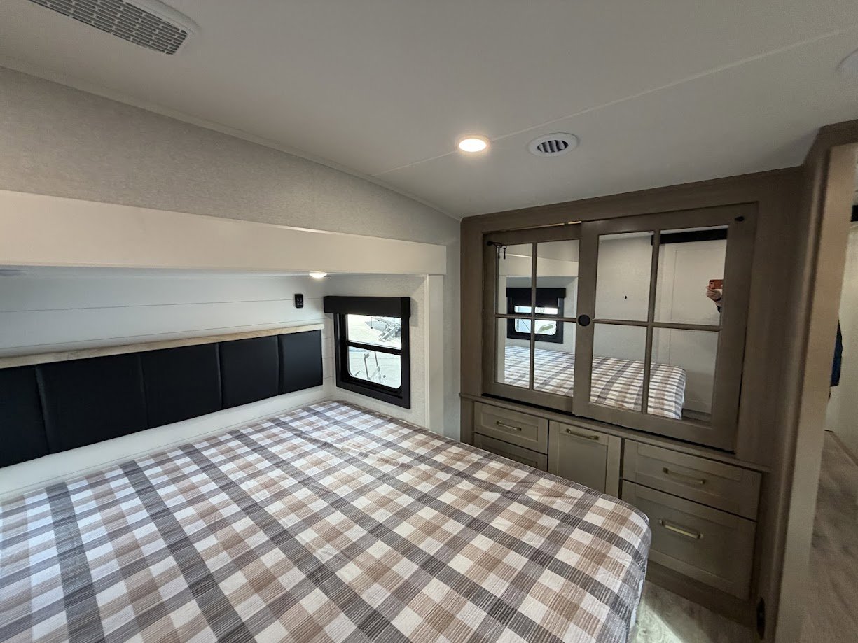 2026 JAYCO EAGLE 335LSTS - Image 48