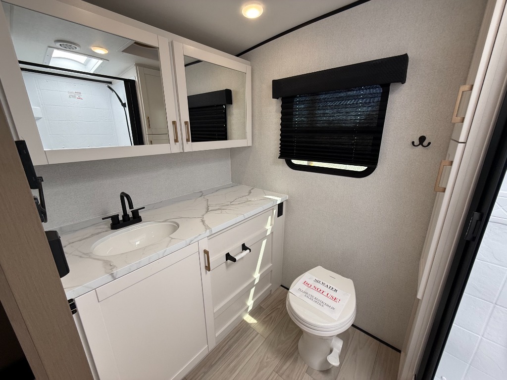 2027 Range Lite 250RBL - Image 28
