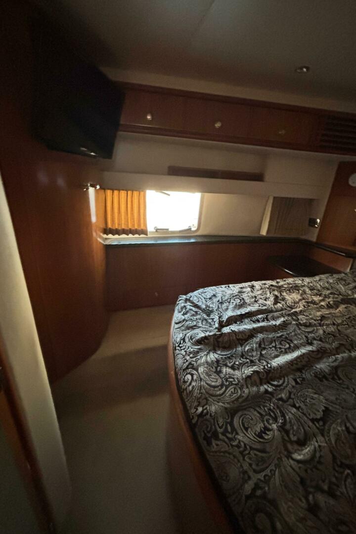 2001 Carver 396 Aft Cabin MY - Image 65