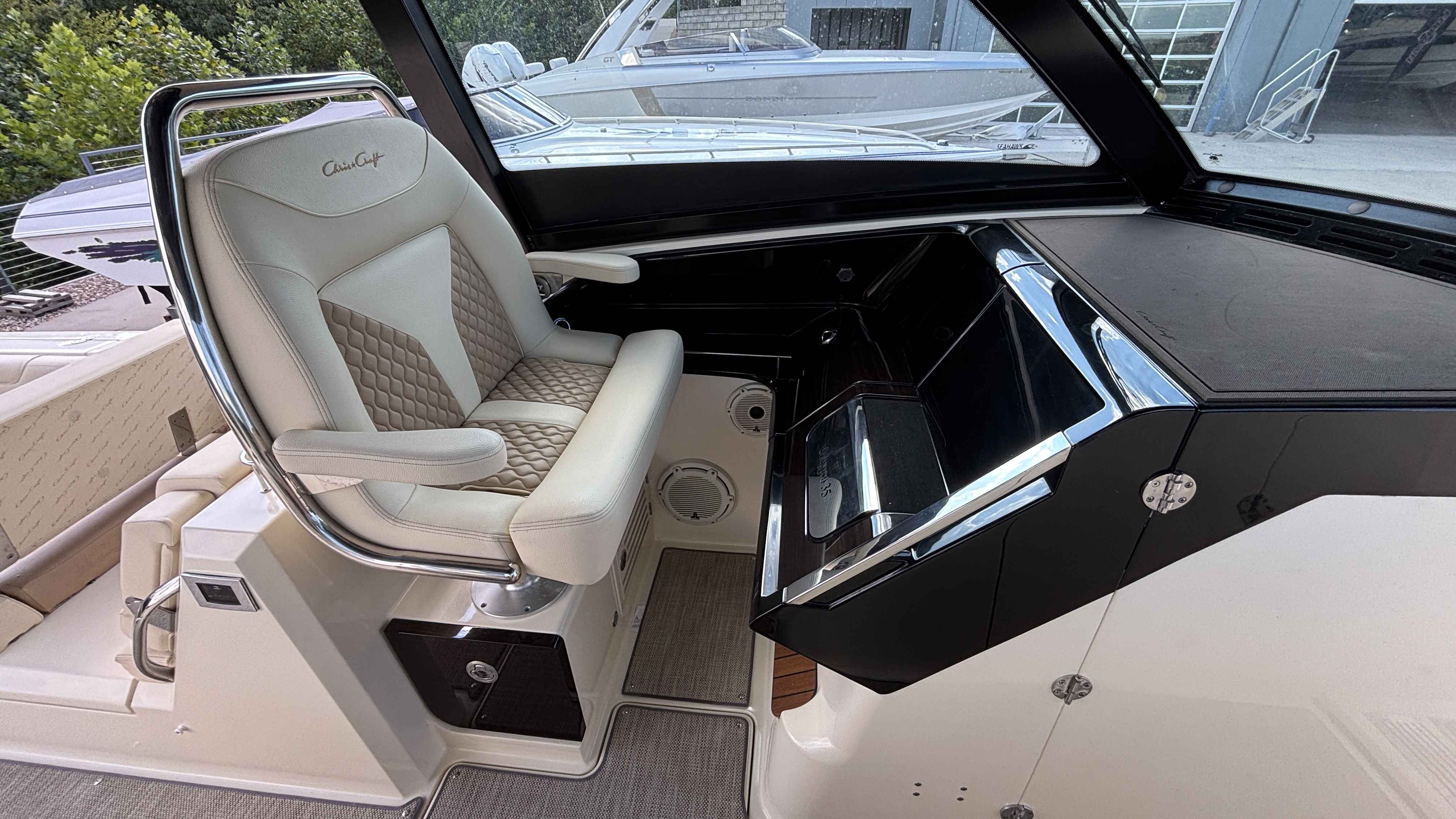2021 Chris Craft 35 Calypso - Image 34