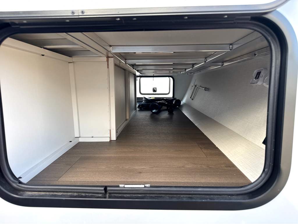 2027 VENTURE RV STRATUS 282VFD - Image 22