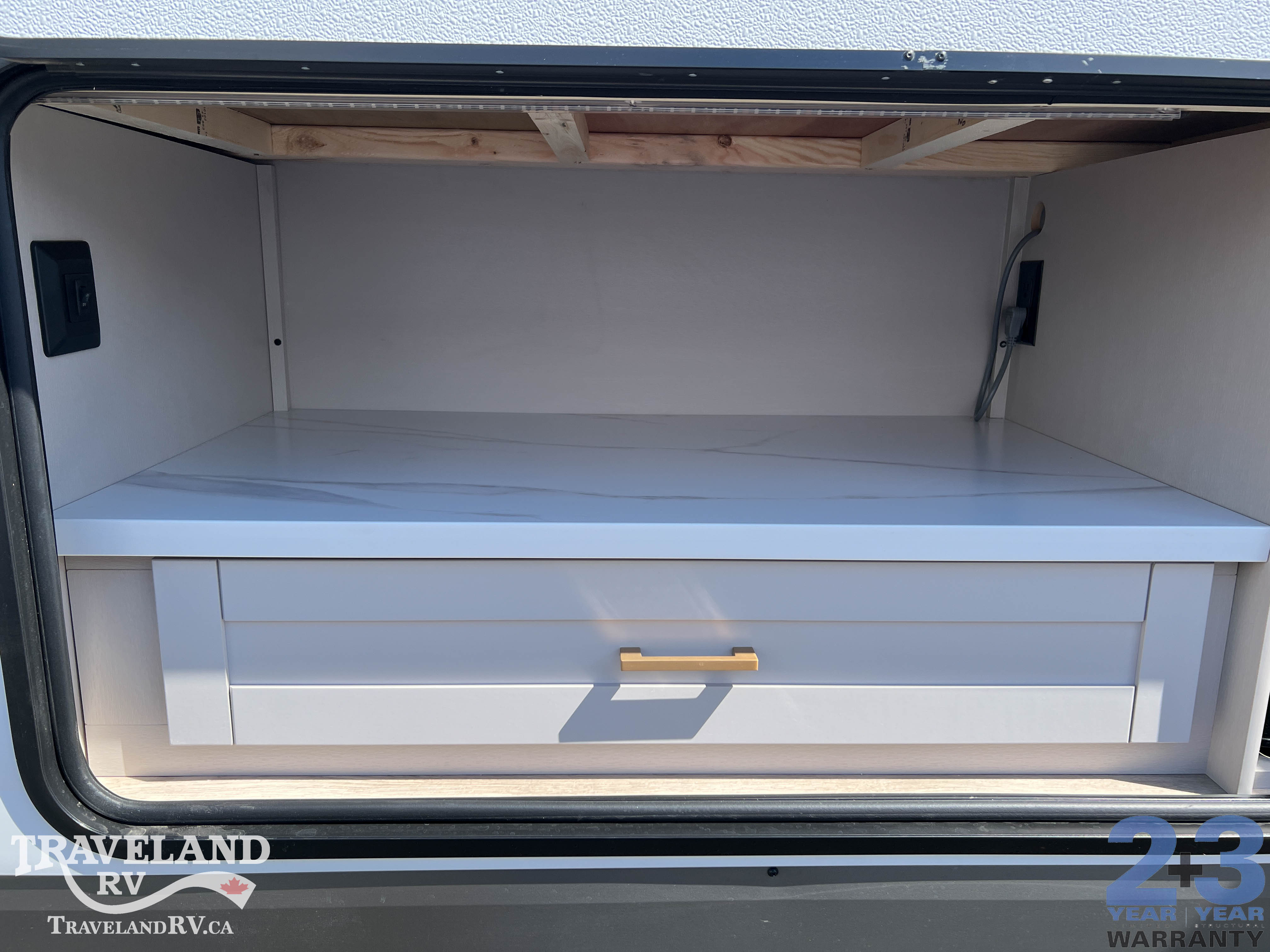 2027 JAYCO JAY FLIGHT 333BTS - Image 9