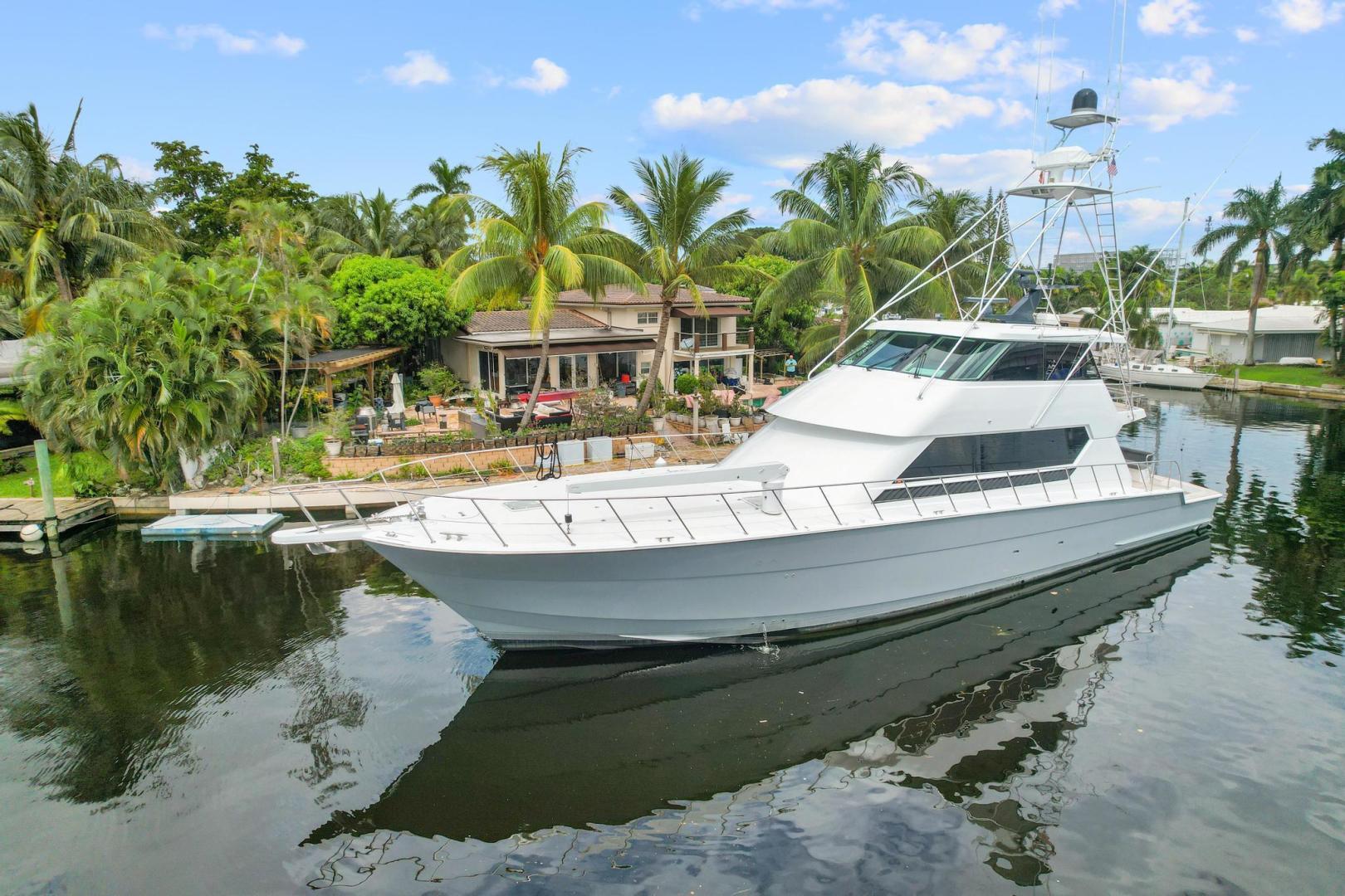 1998 Hatteras 82 Convertible - Image 2