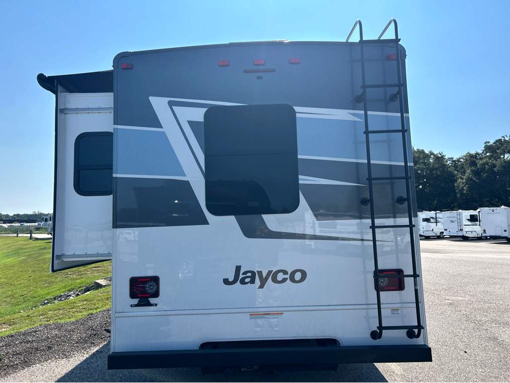 2027 JAYCO GREYHAWK 29MV - Image 5