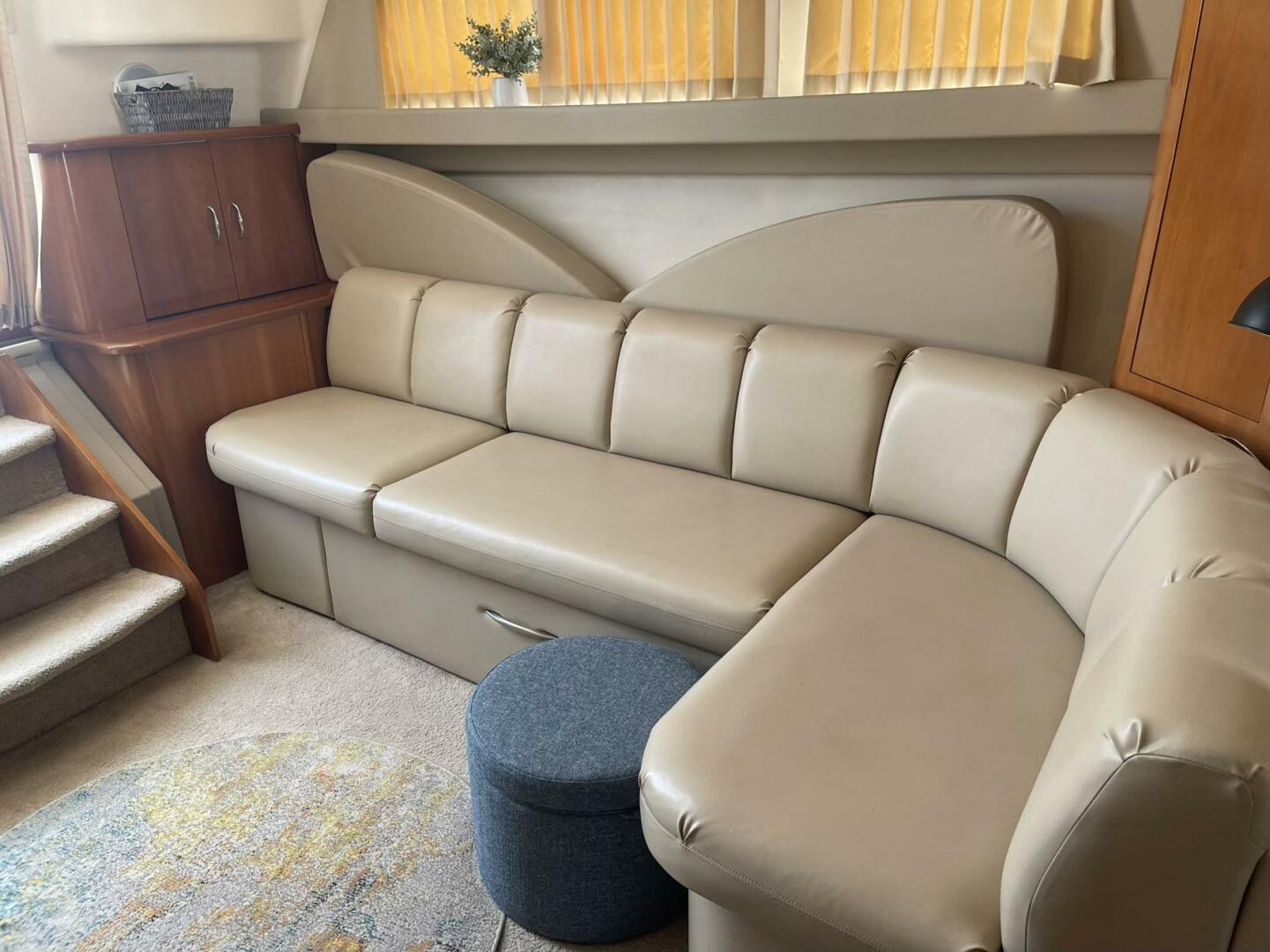 2006 Carver 36 Mariner - Image 34