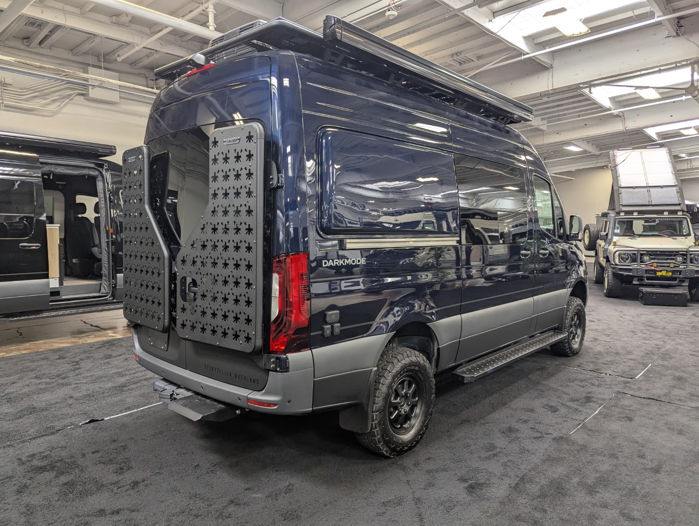 2027 Storyteller Overland Dark Mode XO - Image 9