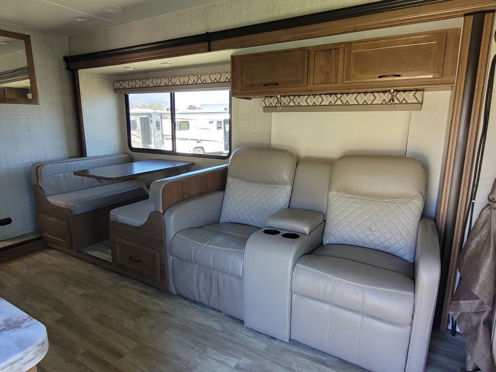 2020 Gulf Stream Conquest Class C 6320 - Image 14